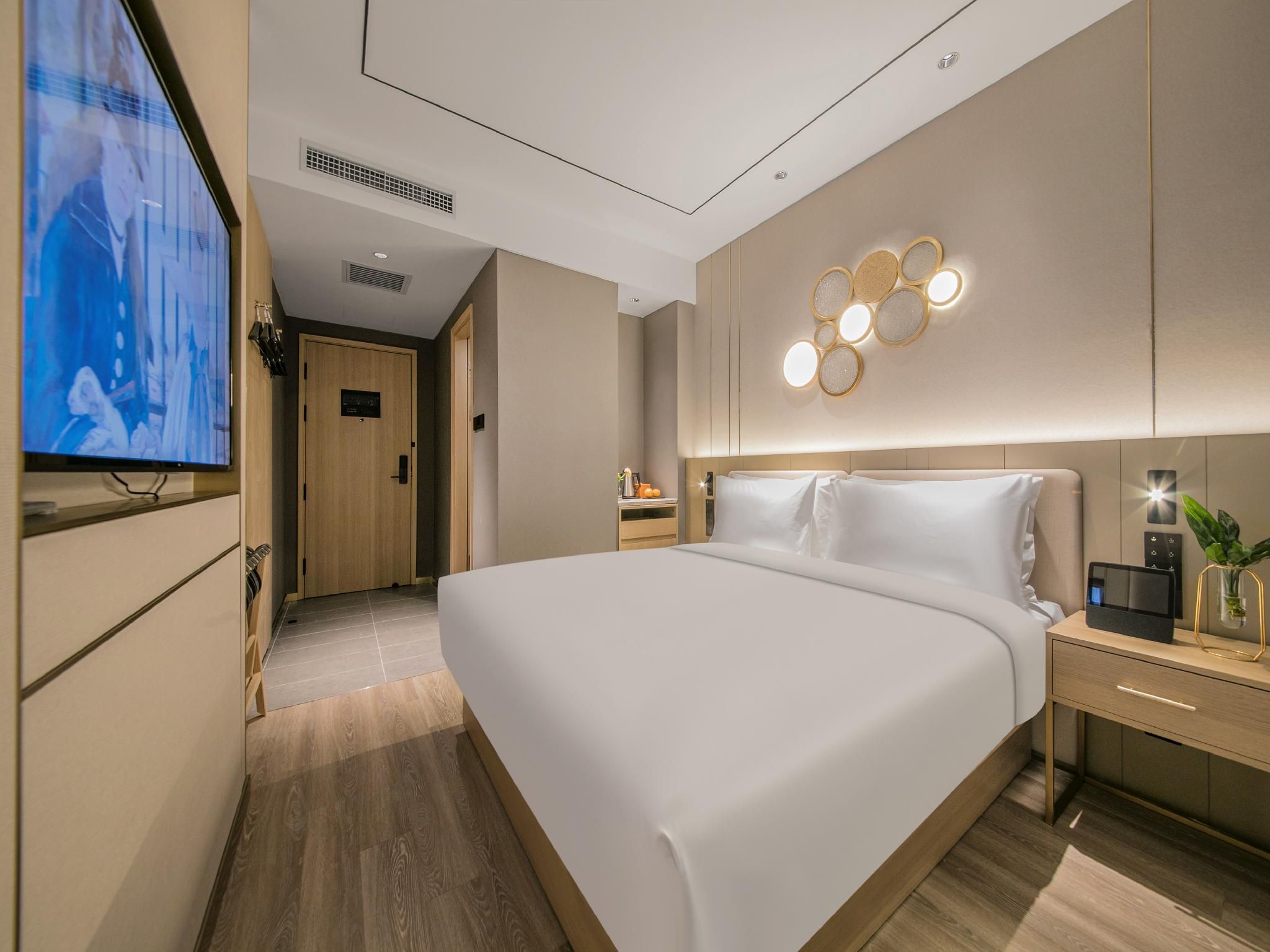 Huazhu - Yueruo Liujin Special Queen