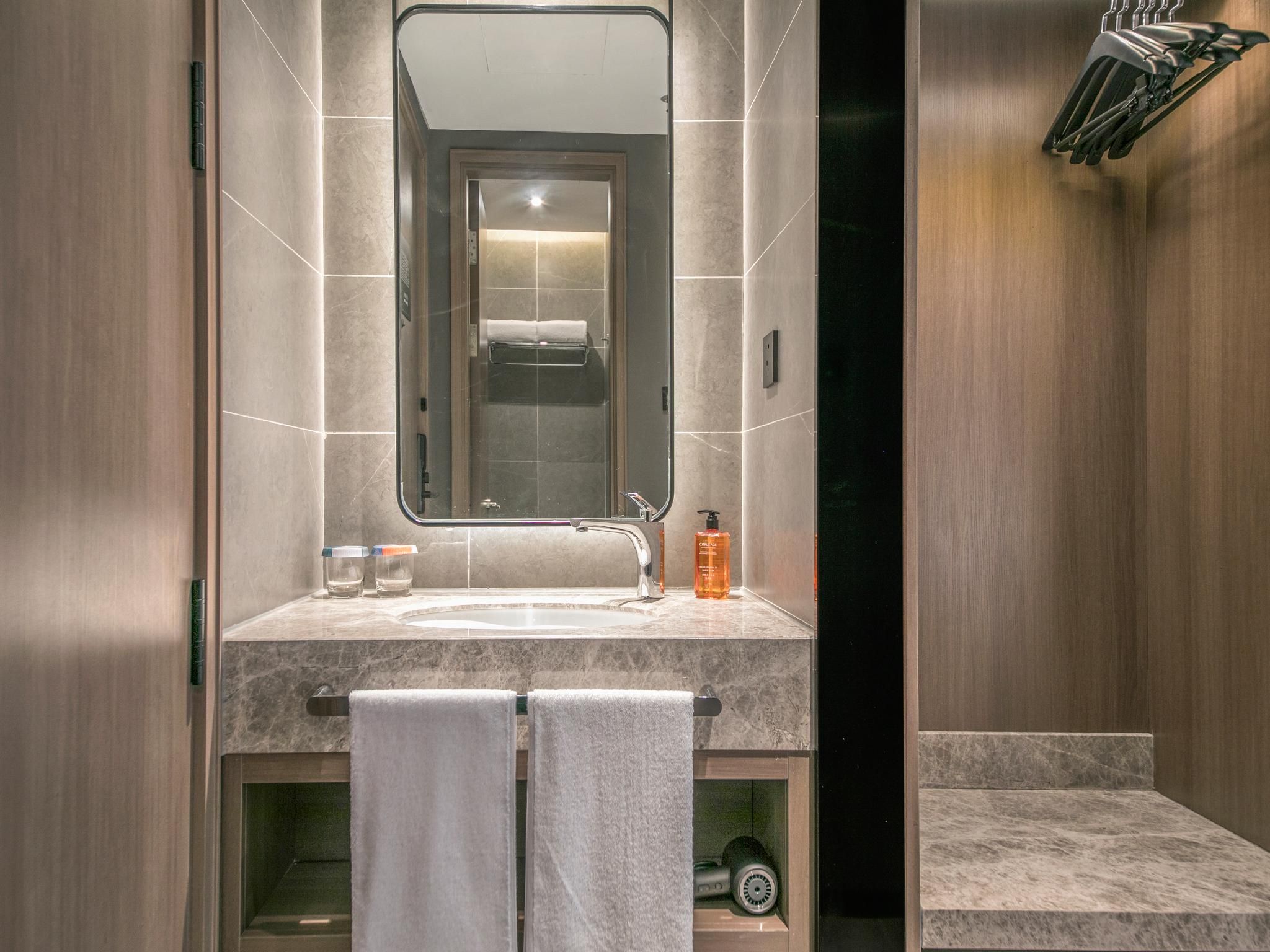 HZ - Urban Yapi 1 Bed Room