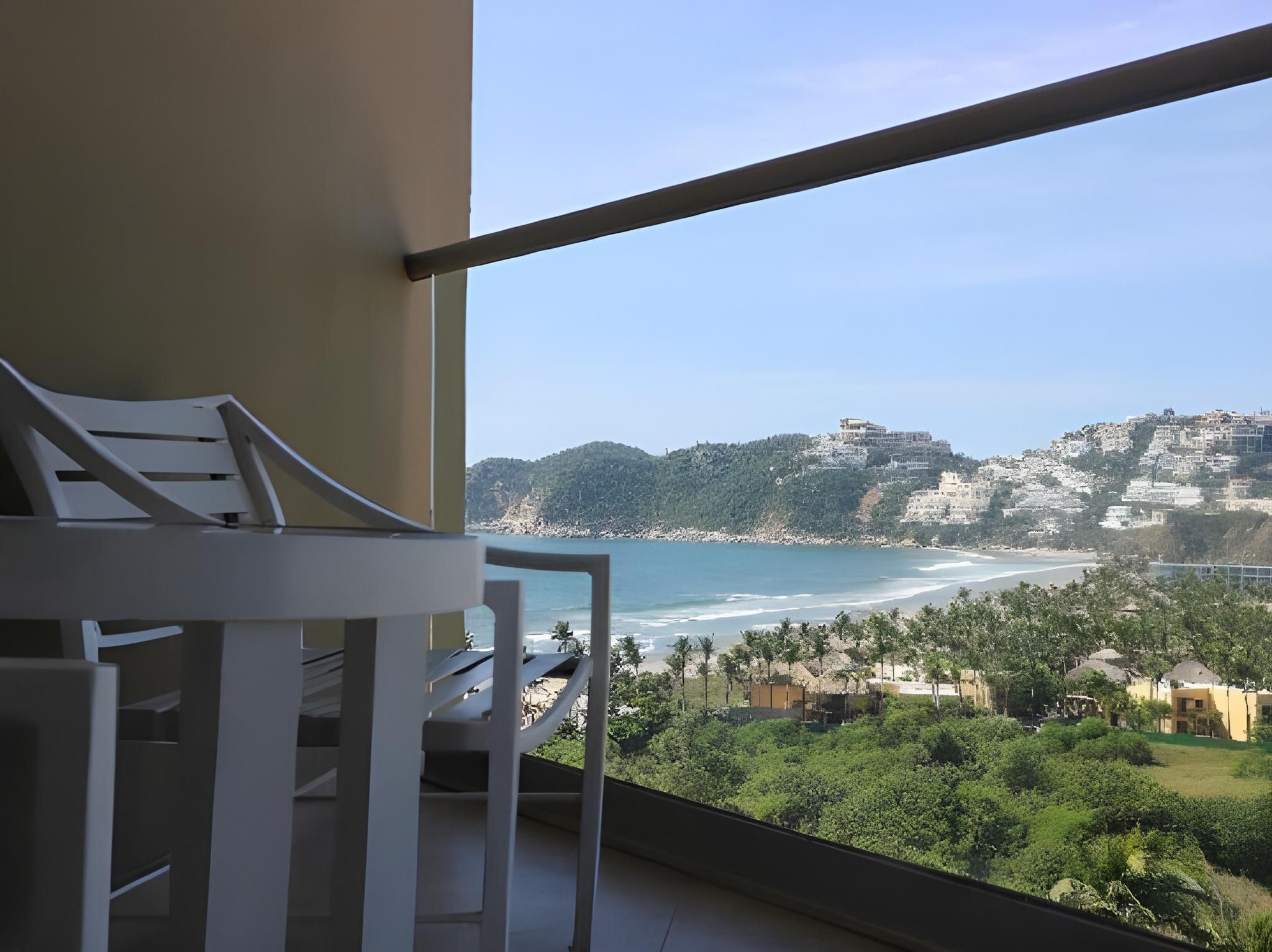 Deluxe Ocean View King