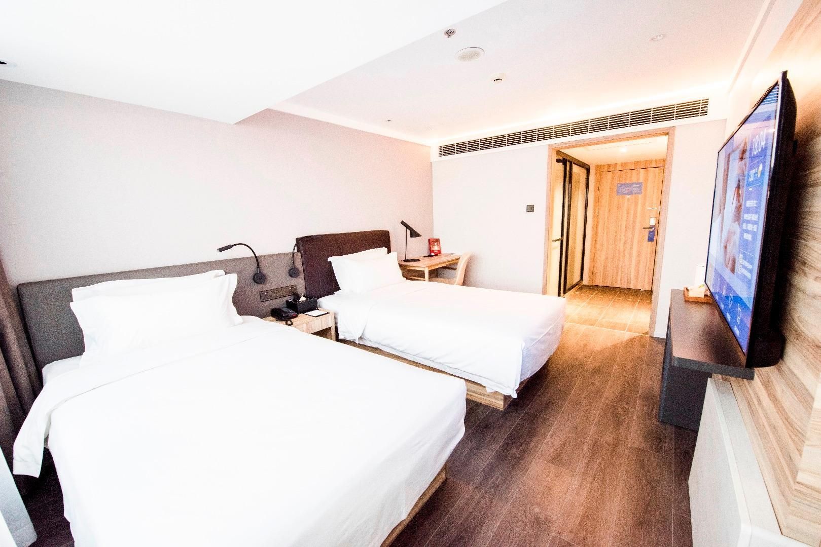 Huazhu - Youjia Twin Room