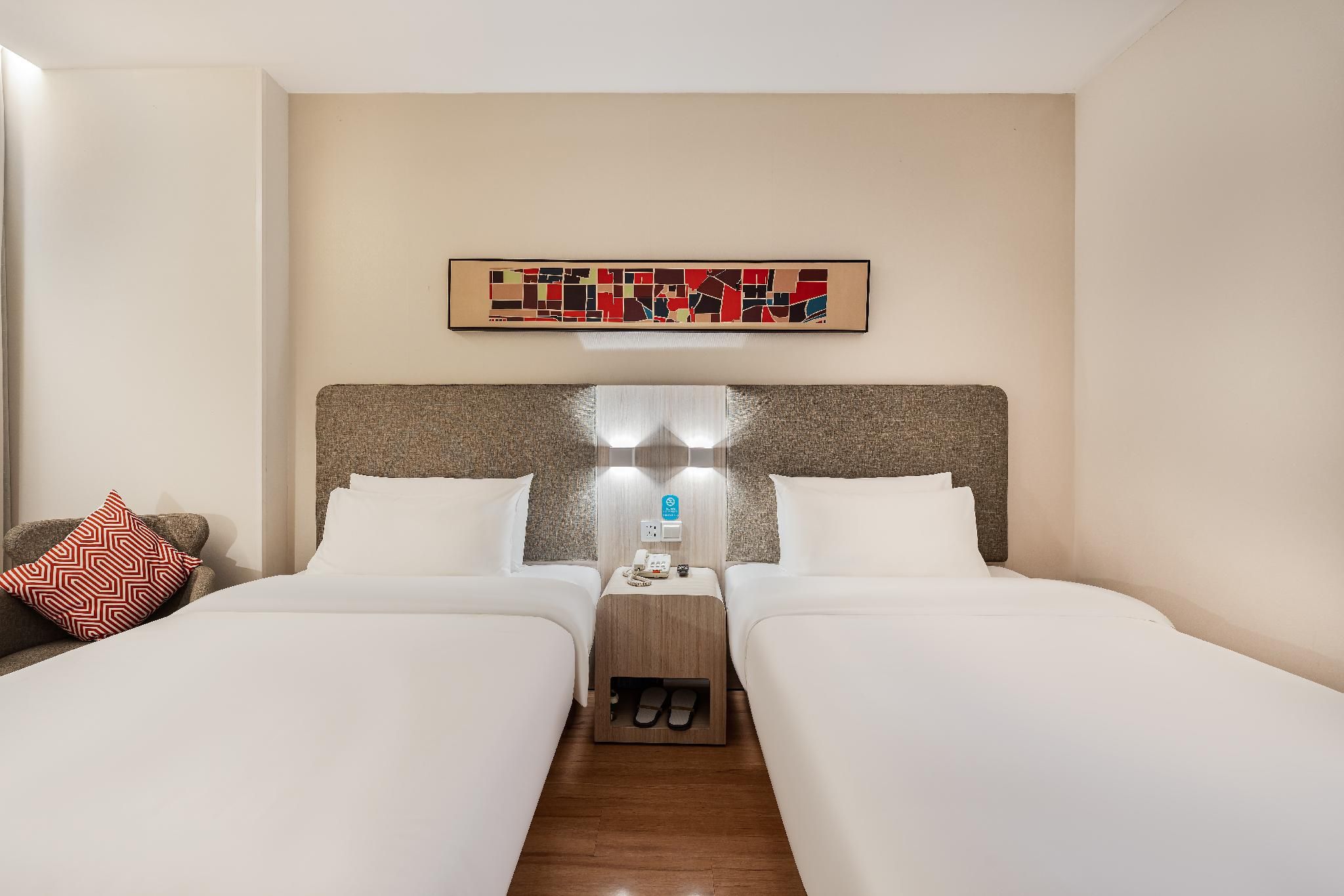 Huazhu - Speical Offer Twin Room