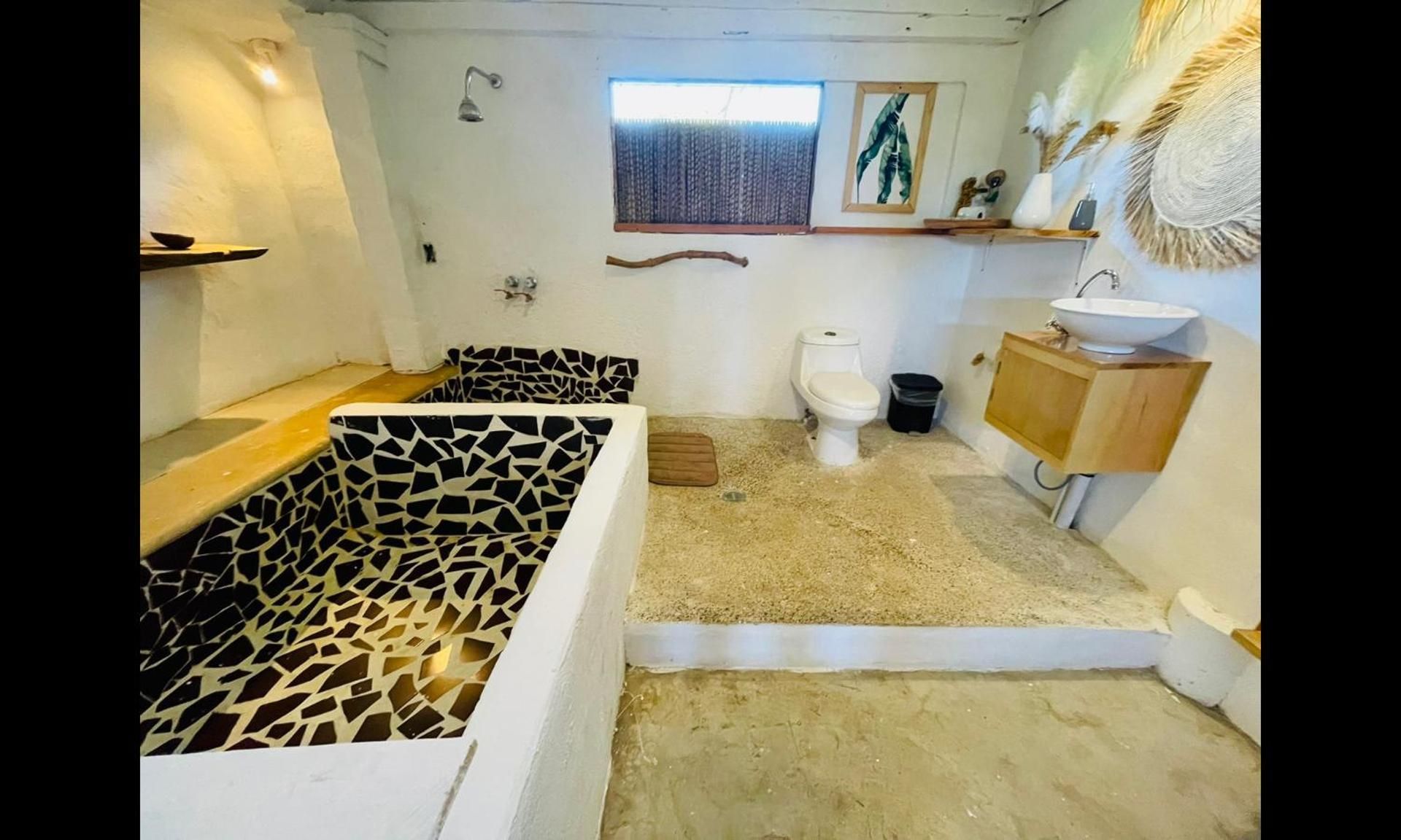 Quadruple Room with Private Bathroom
