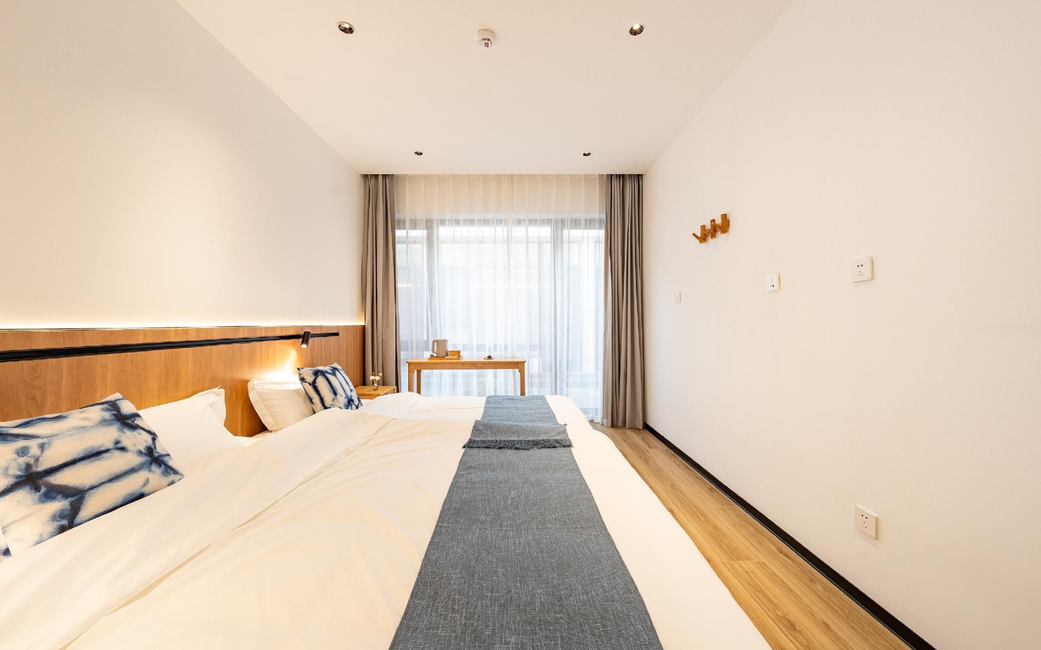Family Room with 2 Double Beds