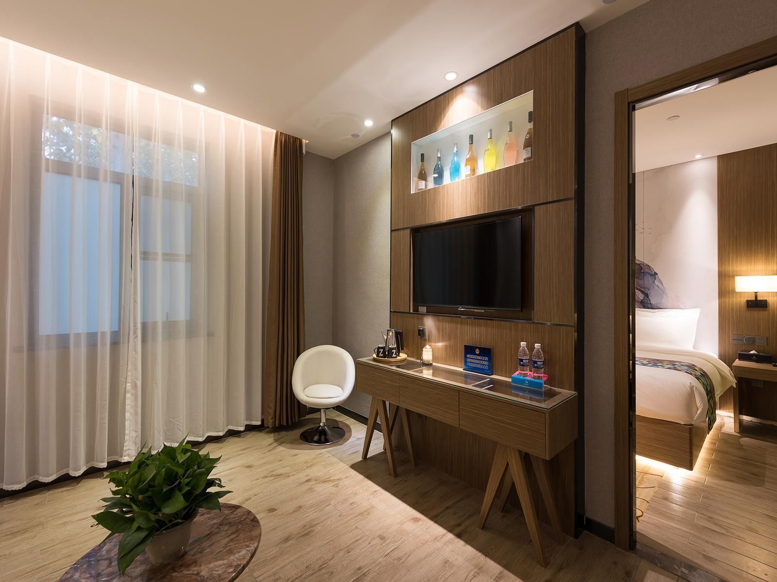 WH - Quality Meeting Suite