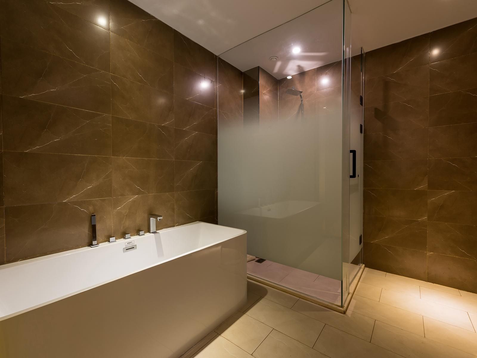 WH - Quality Meeting Suite