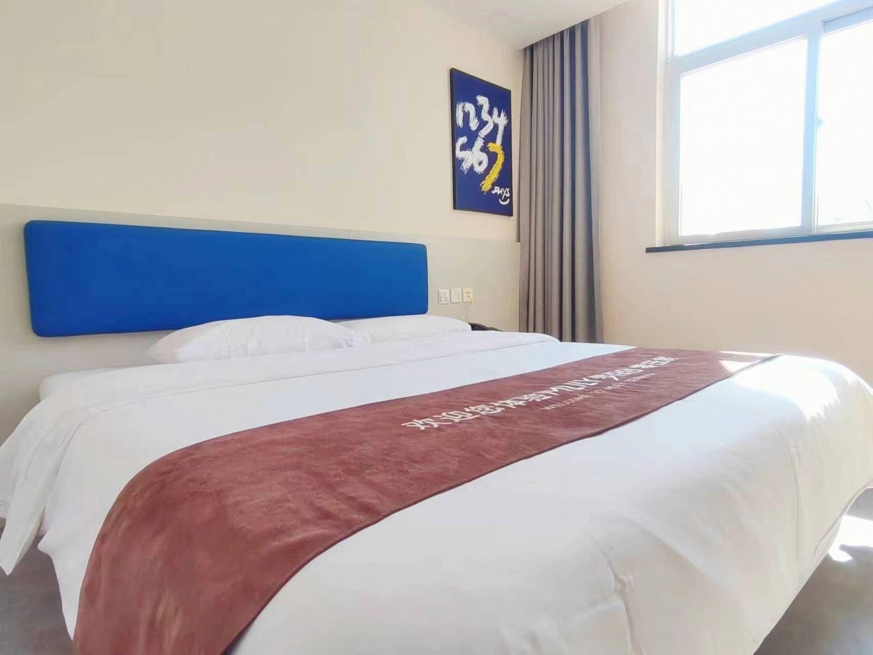 WH - Traditional Bed Room