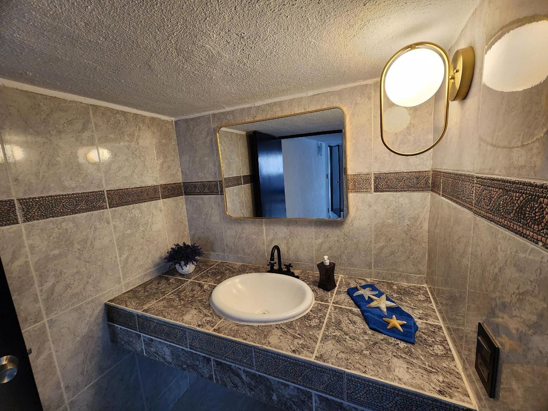 One-Bedroom Villa
