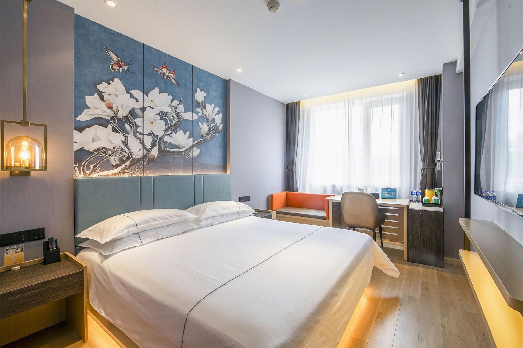 wh - superior bed room