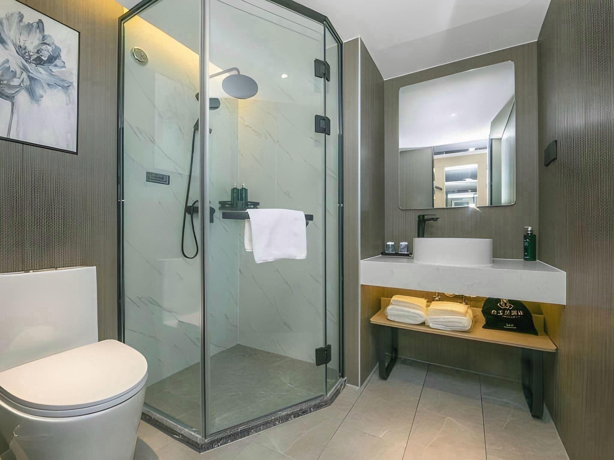 wh - superior bed room