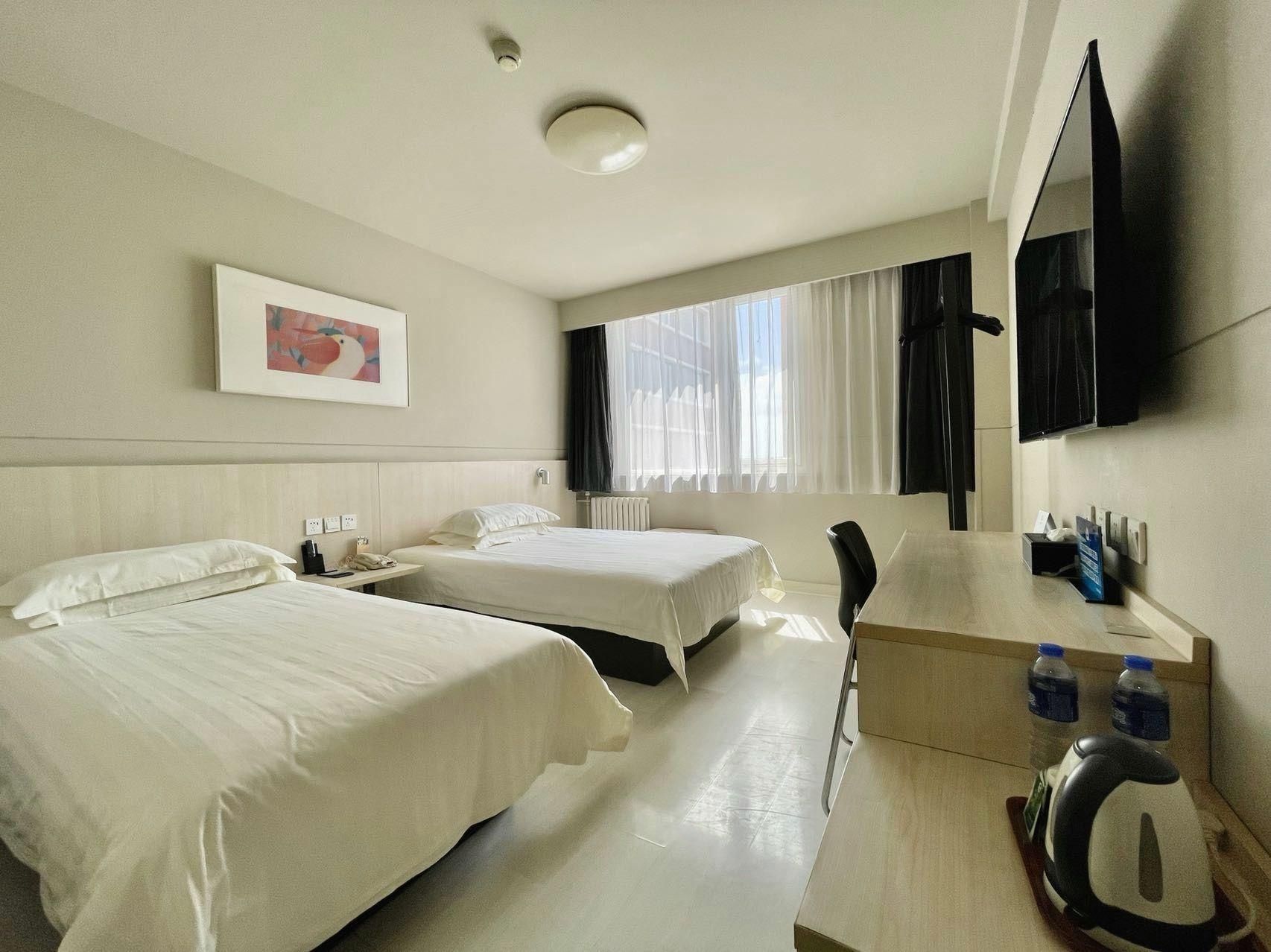WH - Standard Daxiao Twin Room