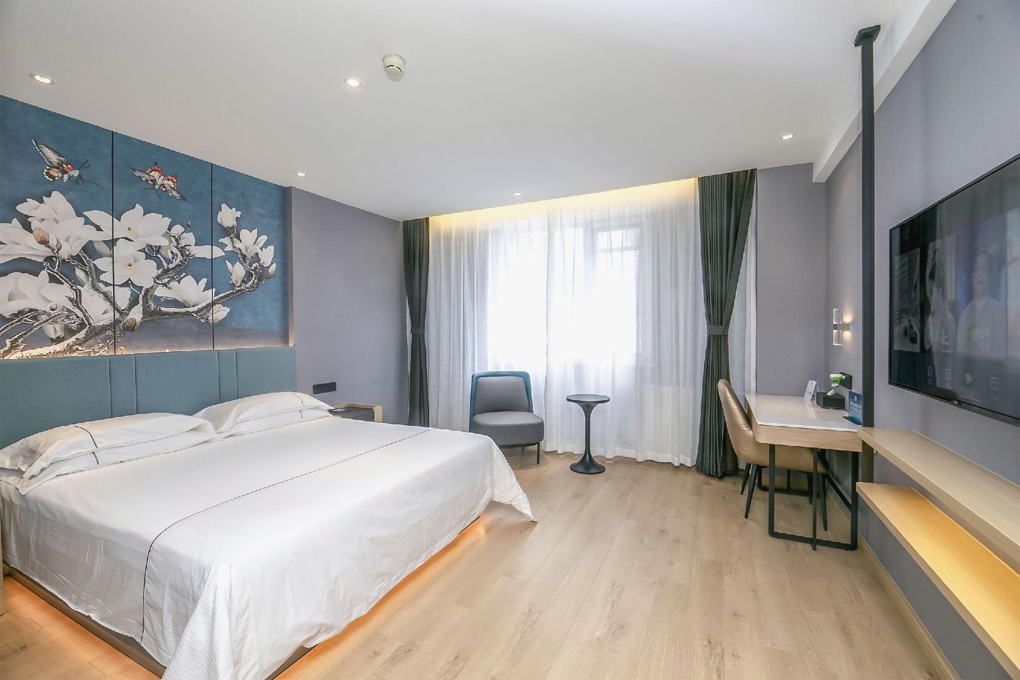wh - deluxe bed room