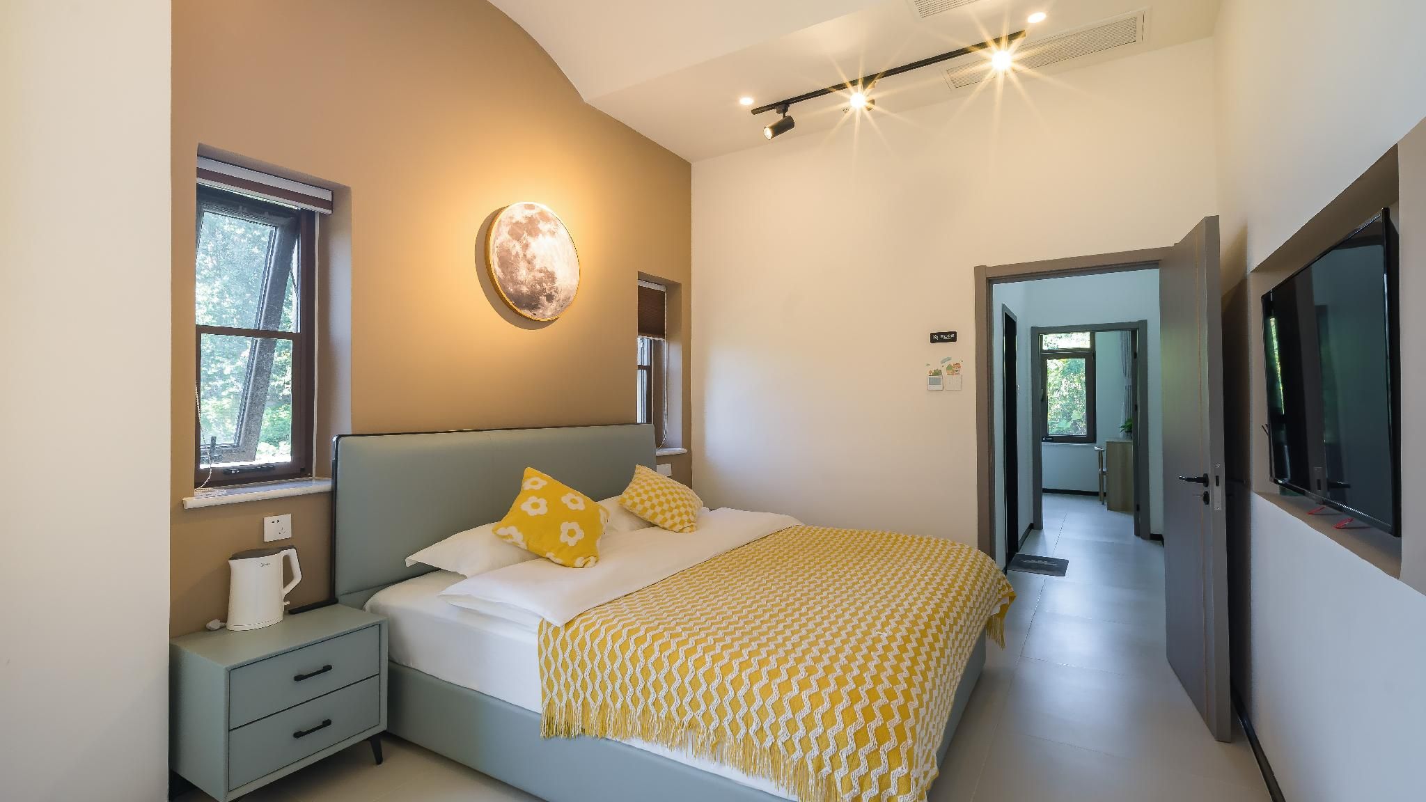 Suite Room