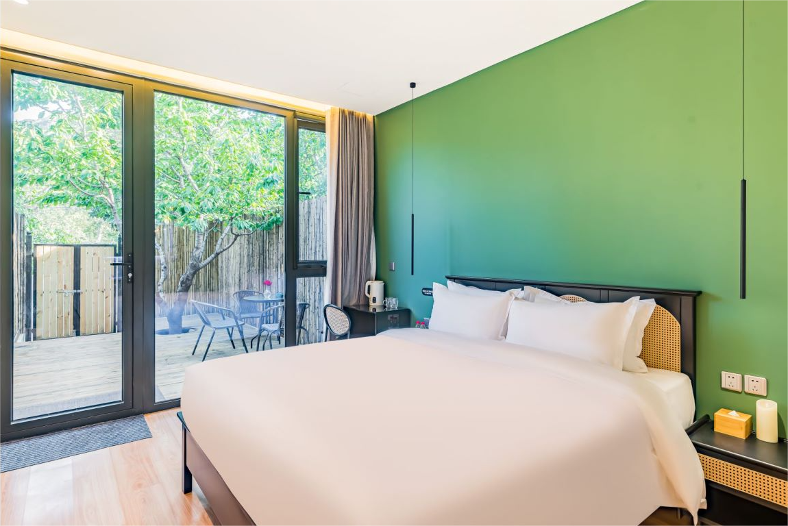 Courtyard View Double Room