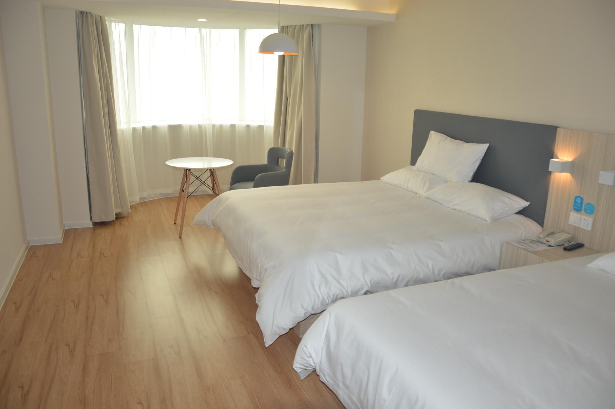 Huazhu - Twin Room