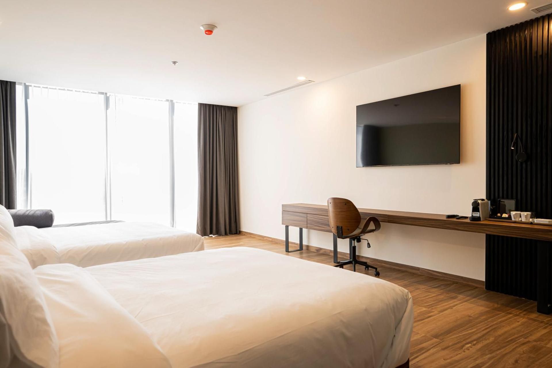 Queen Room with Two Queen Beds - Non-Smoking
