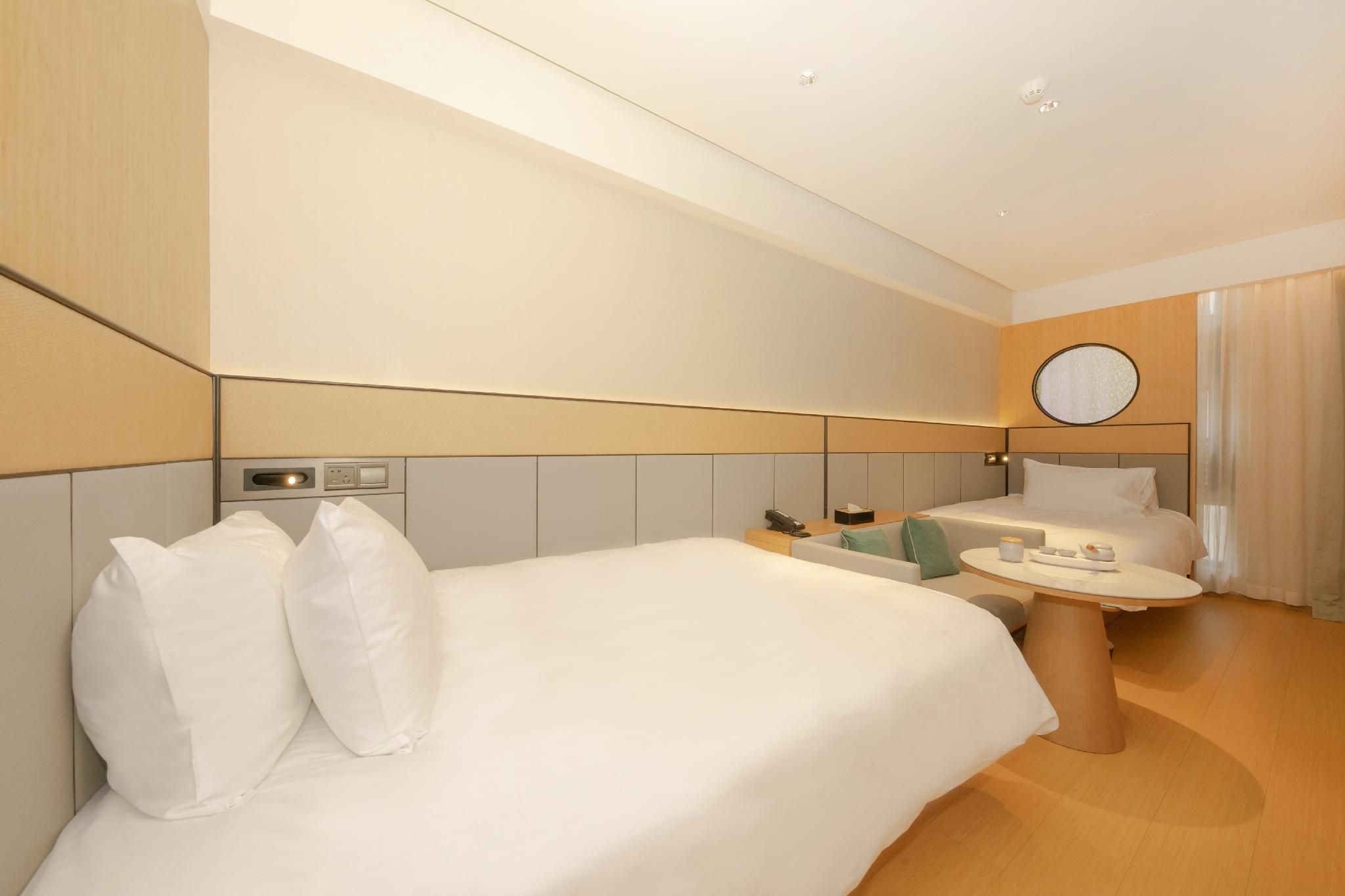 Huazhu - Speical Offer Twin Room