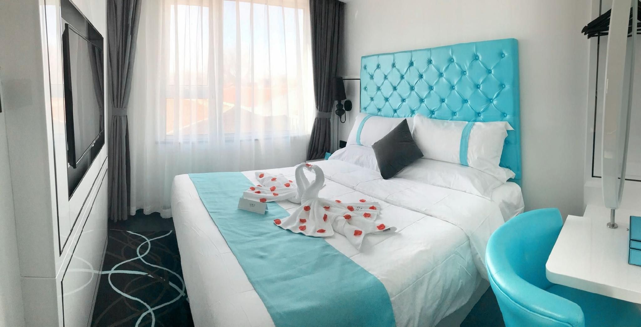 Xana - Deluxe Suite Room