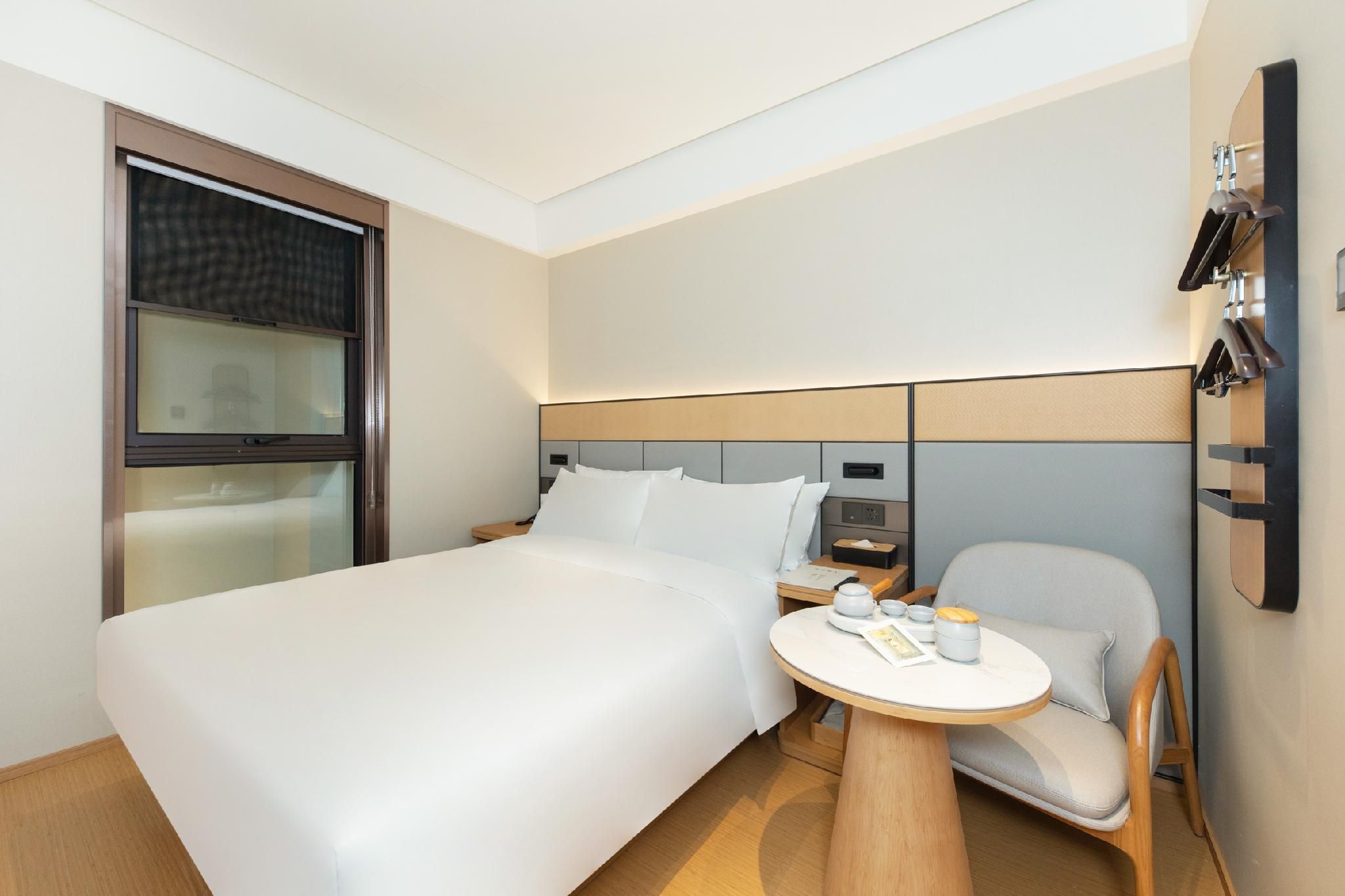 Huazhu - Speical Offer Guest Room