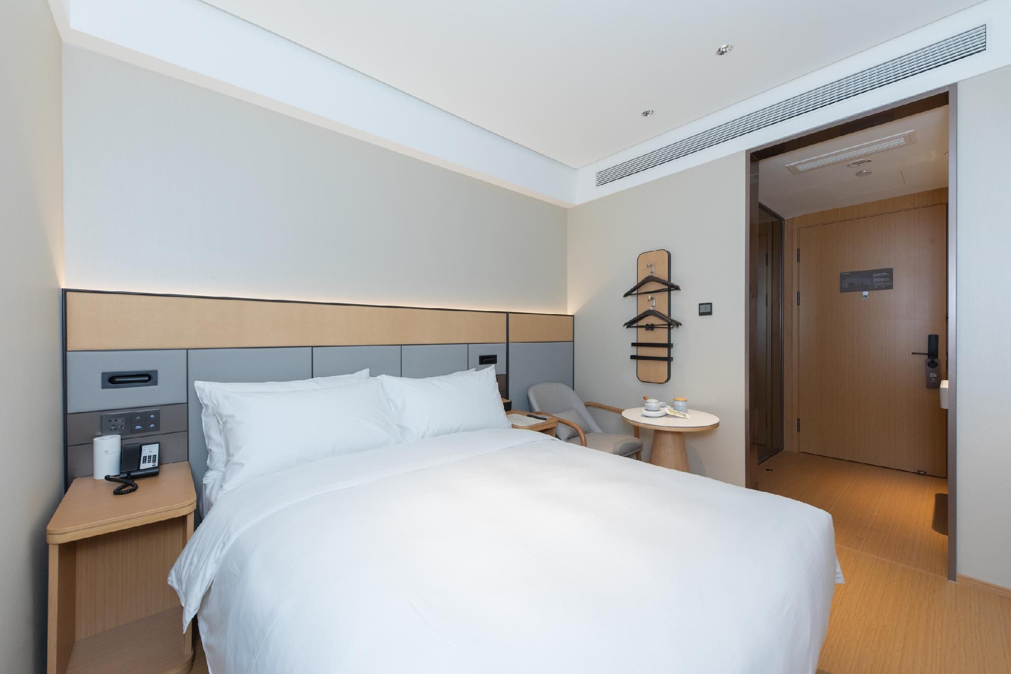 Huazhu - Speical Offer Guest Room