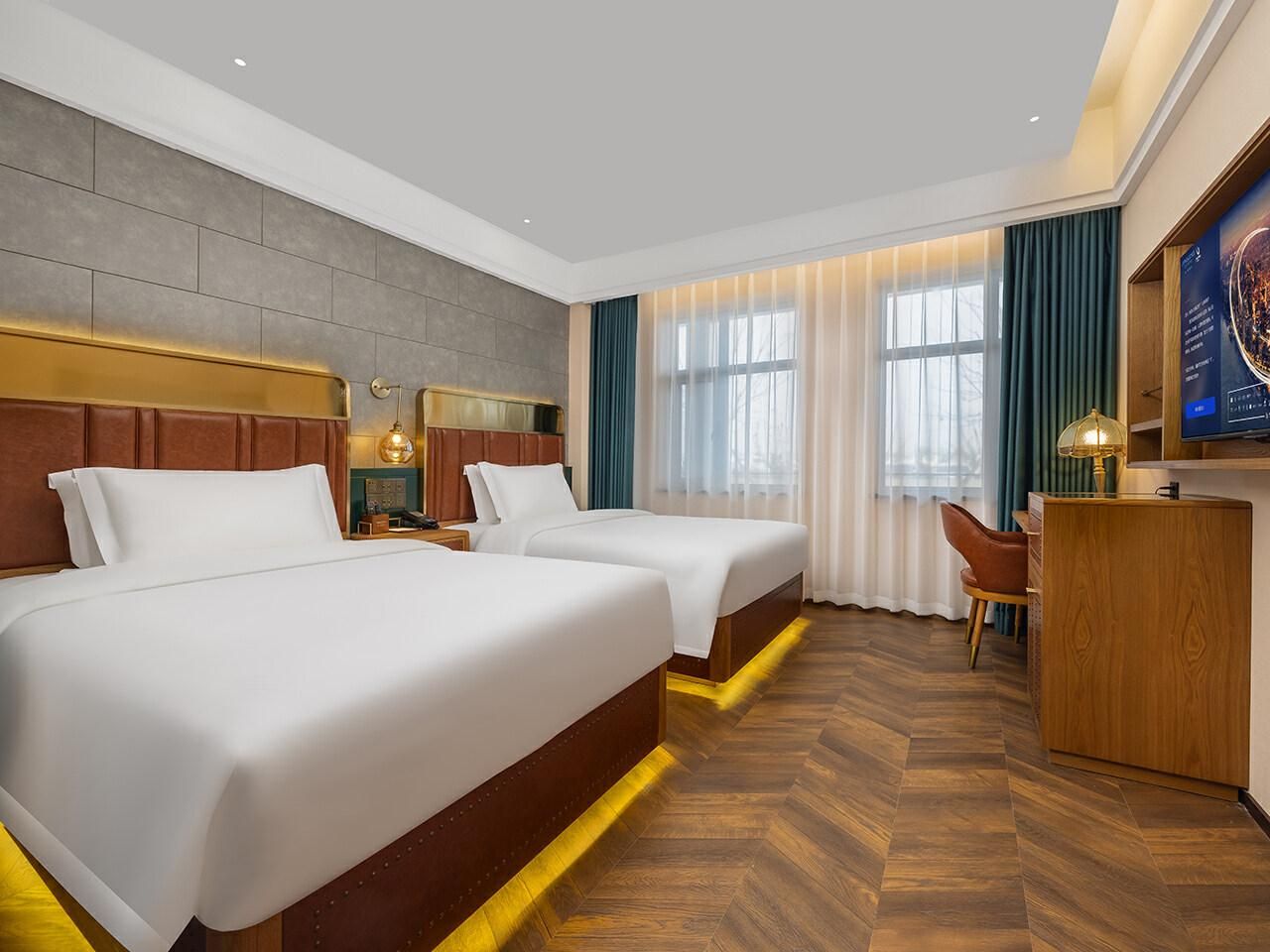 James Joyce - Feifan Twin