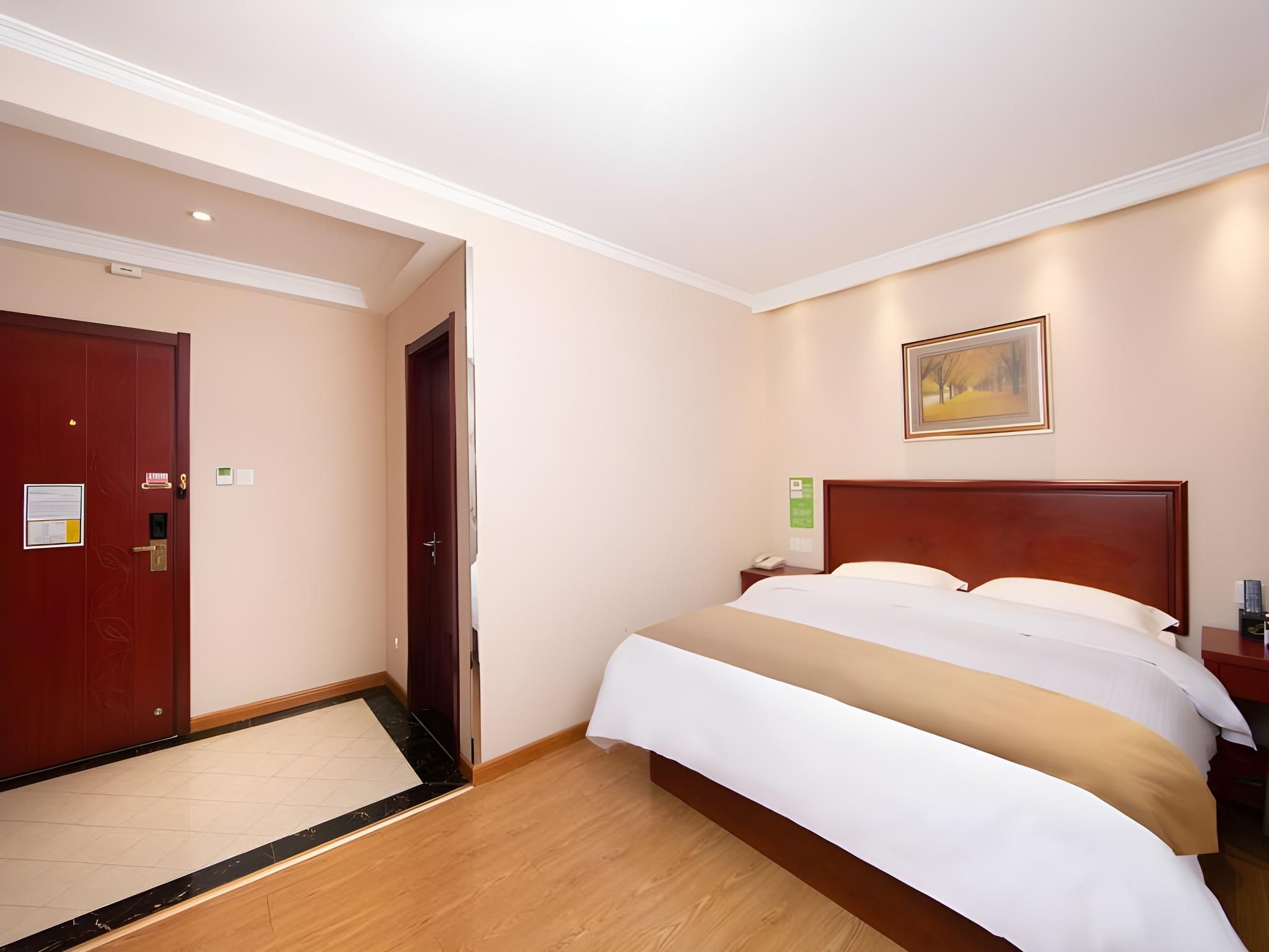 GTI - Fashion 1 Bed Room, 1.8M Bed
