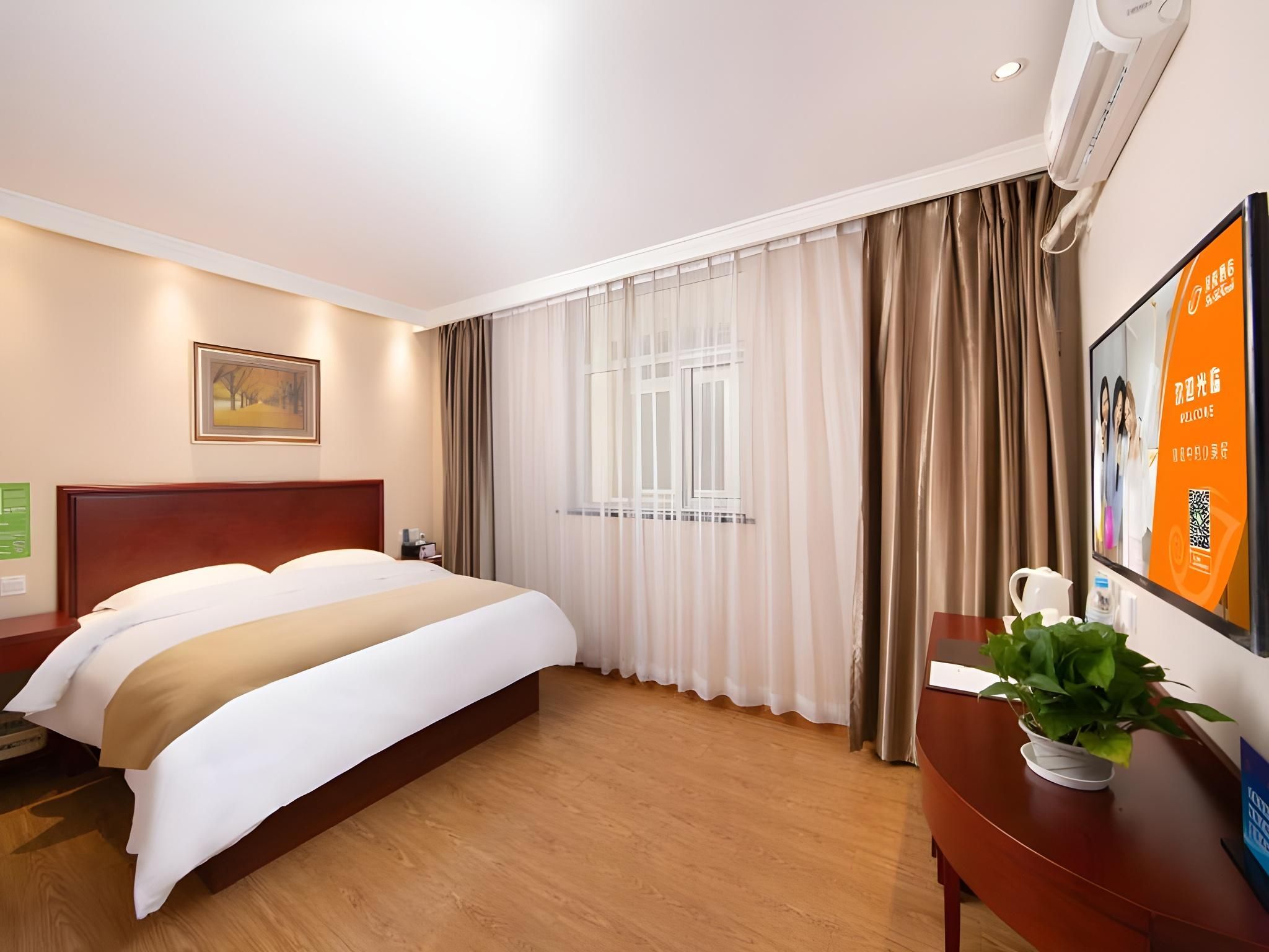 GTI - Fashion 1 Bed Room, 1.8M Bed