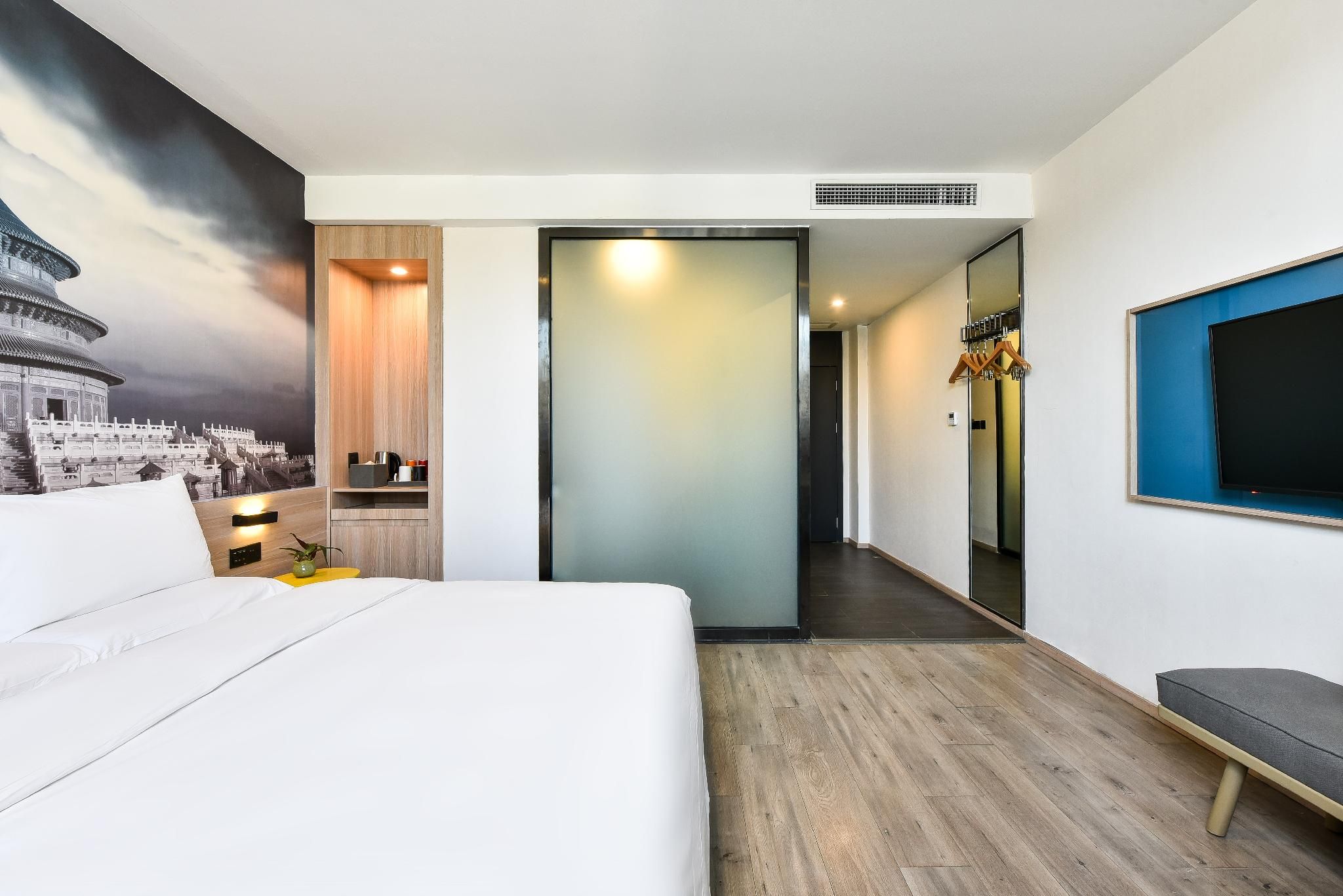 Huazhu - Business Bed Room