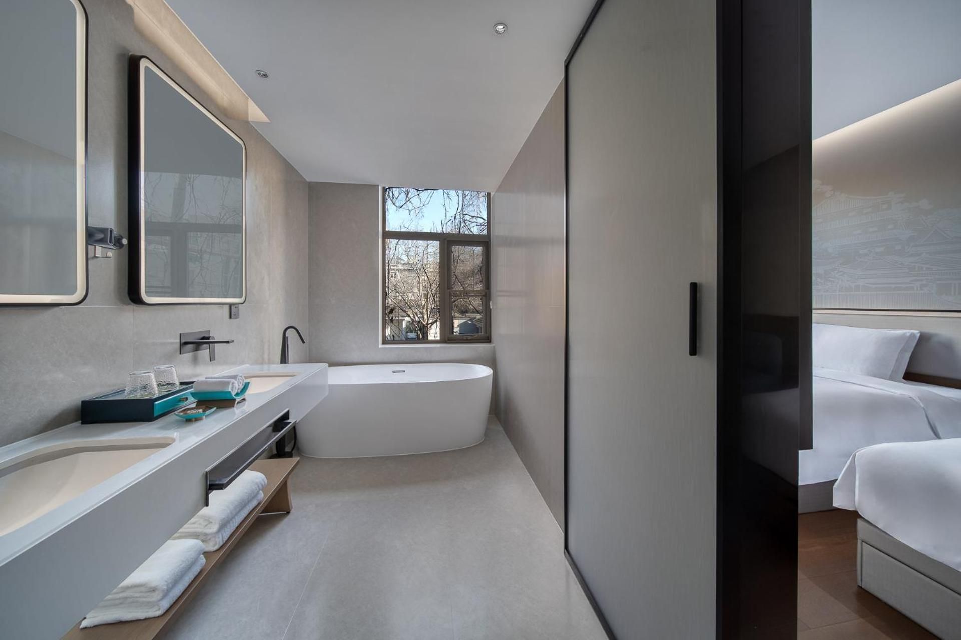 Family Room - 2 Beds