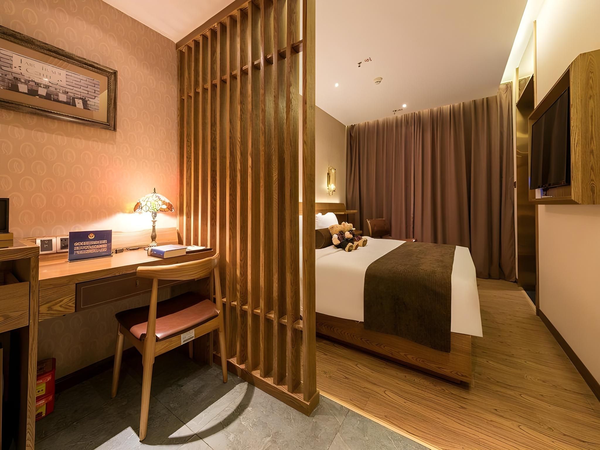 James Joyce - Feifan Bed Room