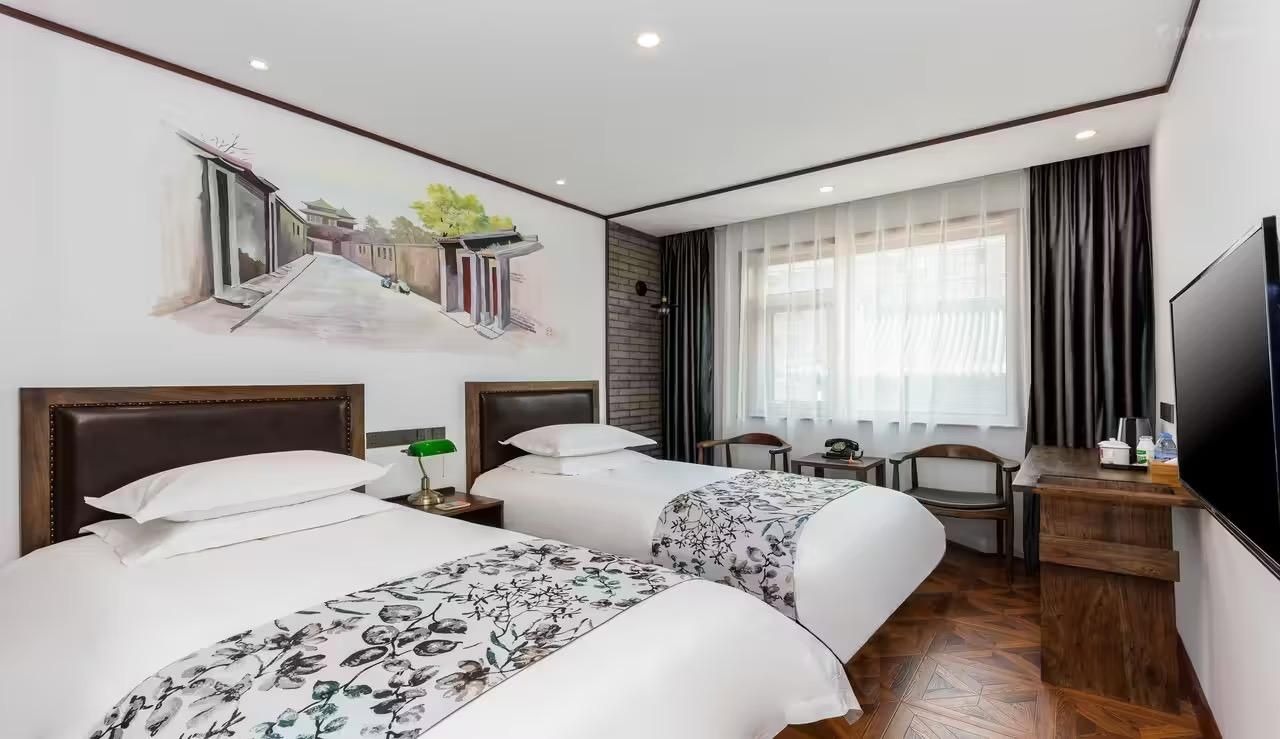 Deluxe Twin Room