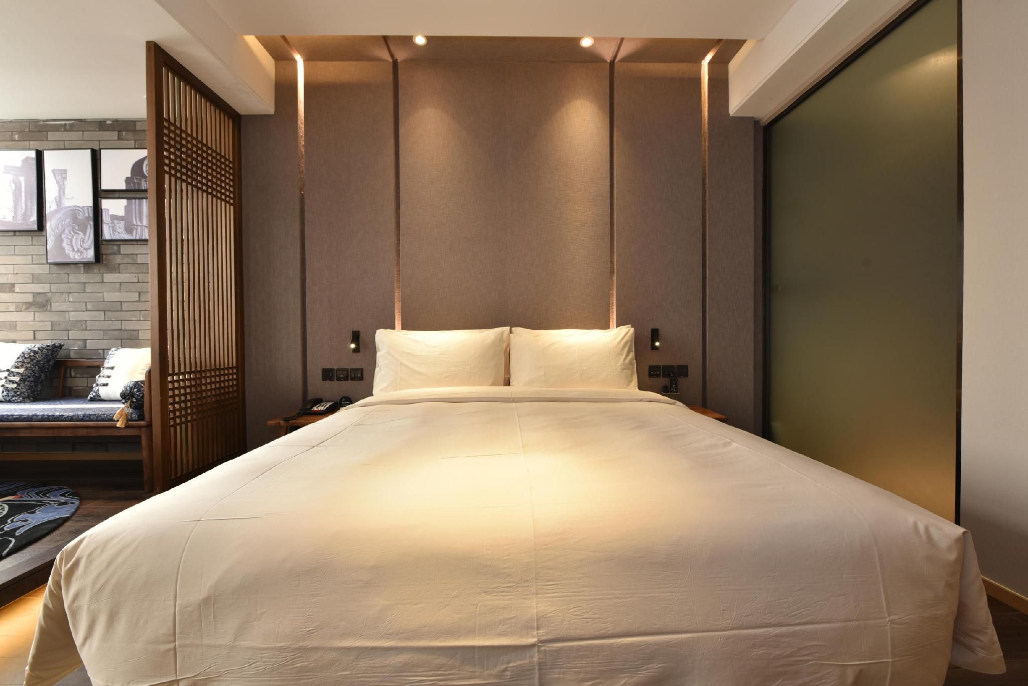 Atour - JIMU HUTONG 1 Bed Room