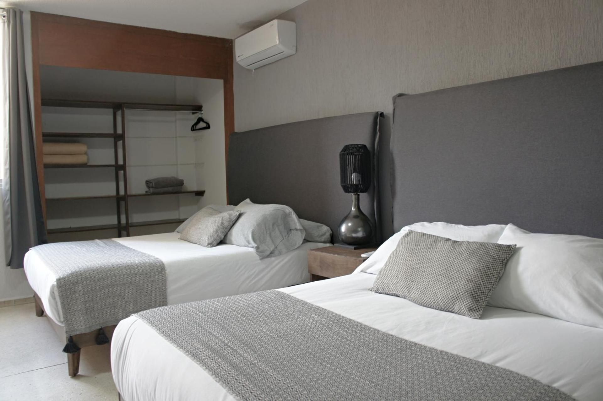 One-Bedroom Apartment With City View