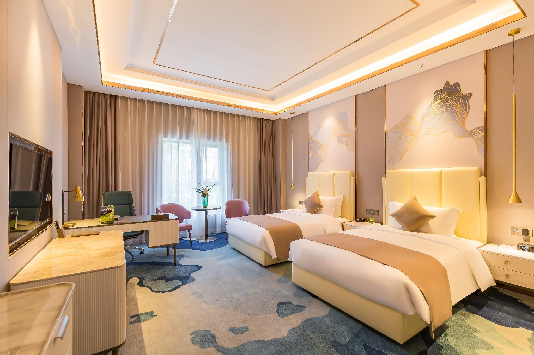 Huazhu - Deluxe Twin Room