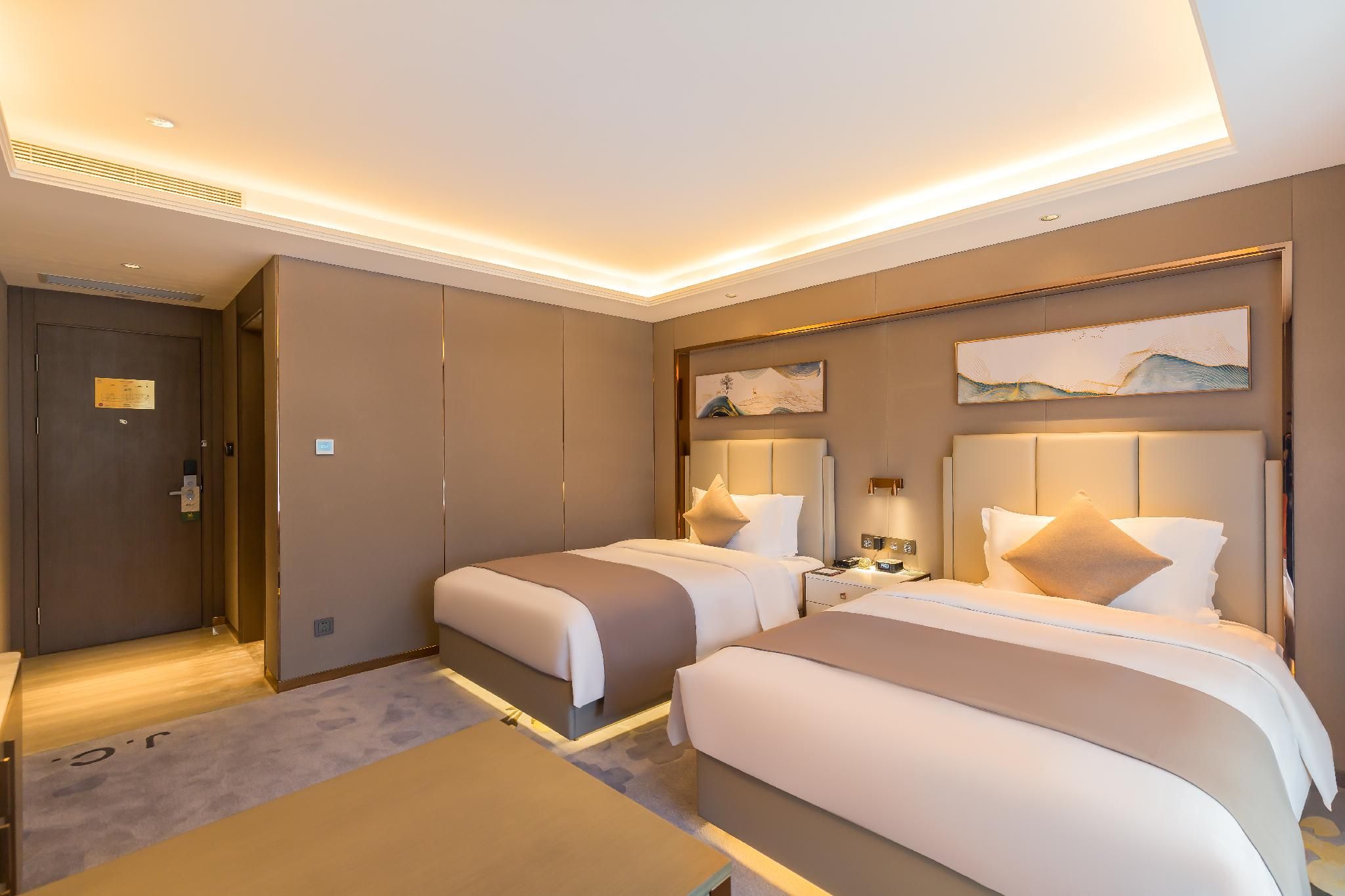 Huazhu - Business Twin Room