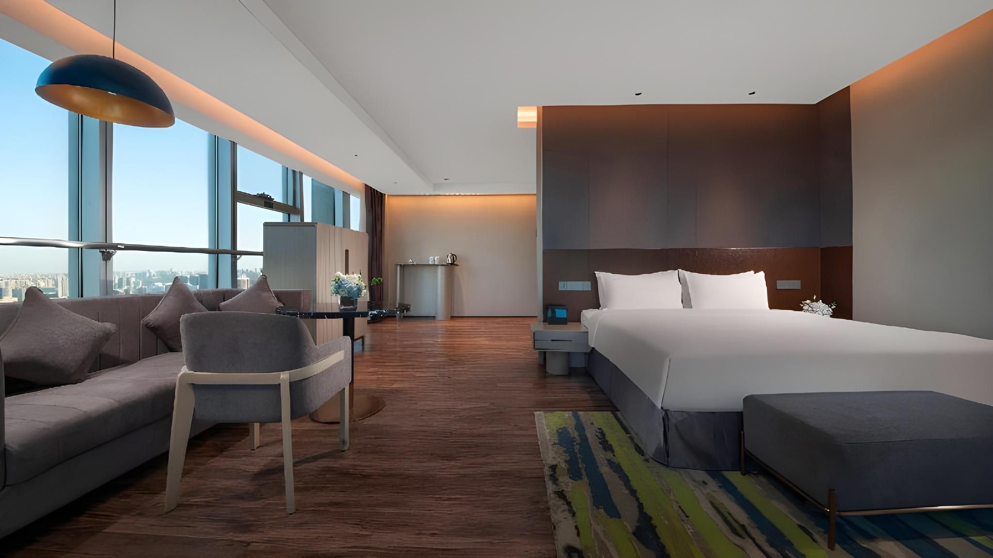 1 Bedroom Suite
