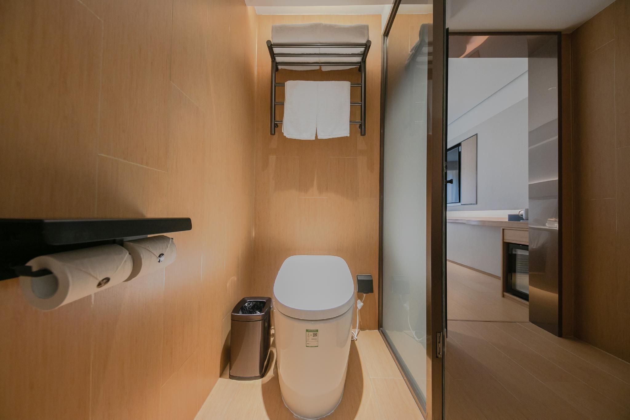 Twin Business Room