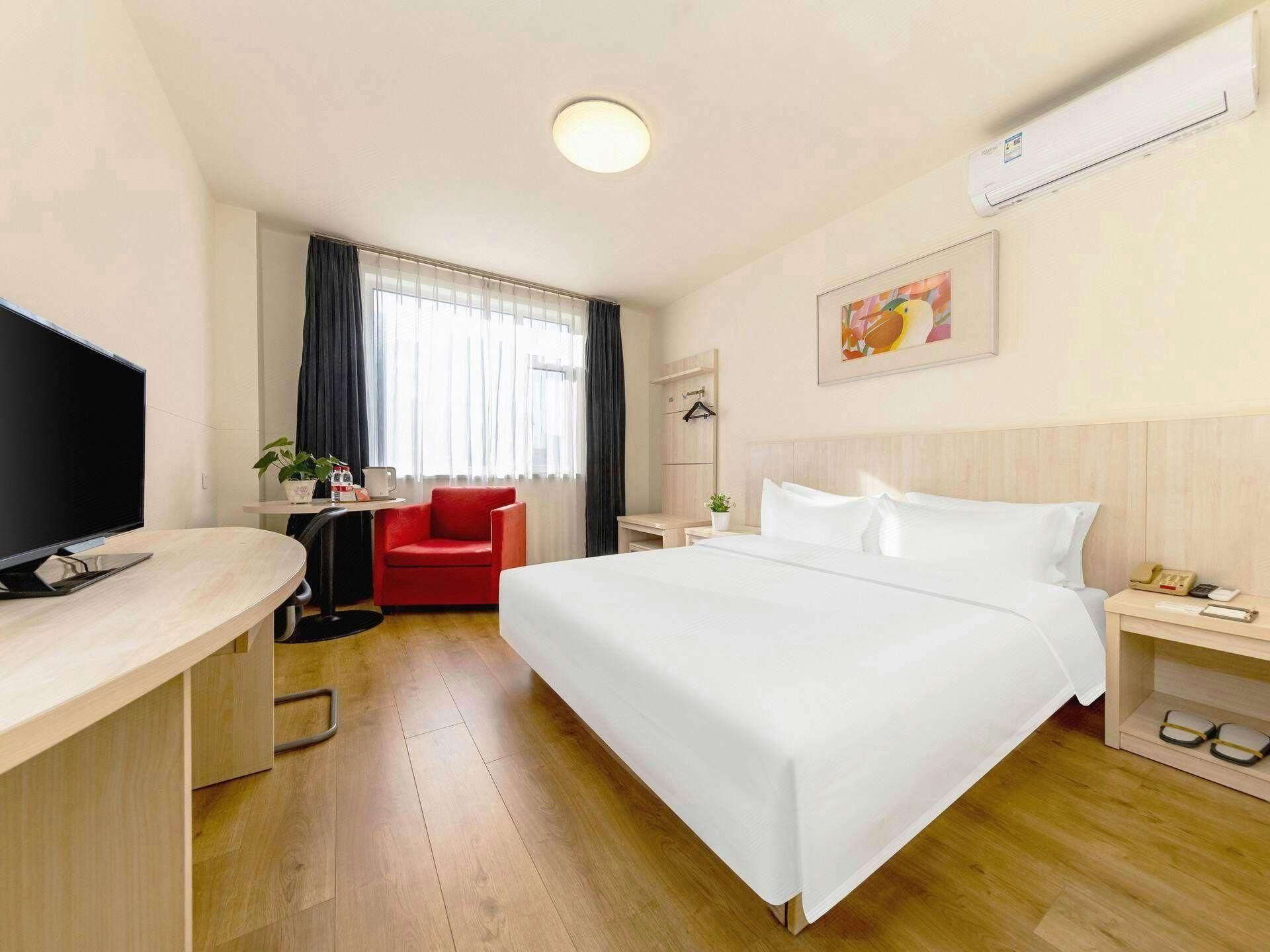 WH - Deluxe Bed Room