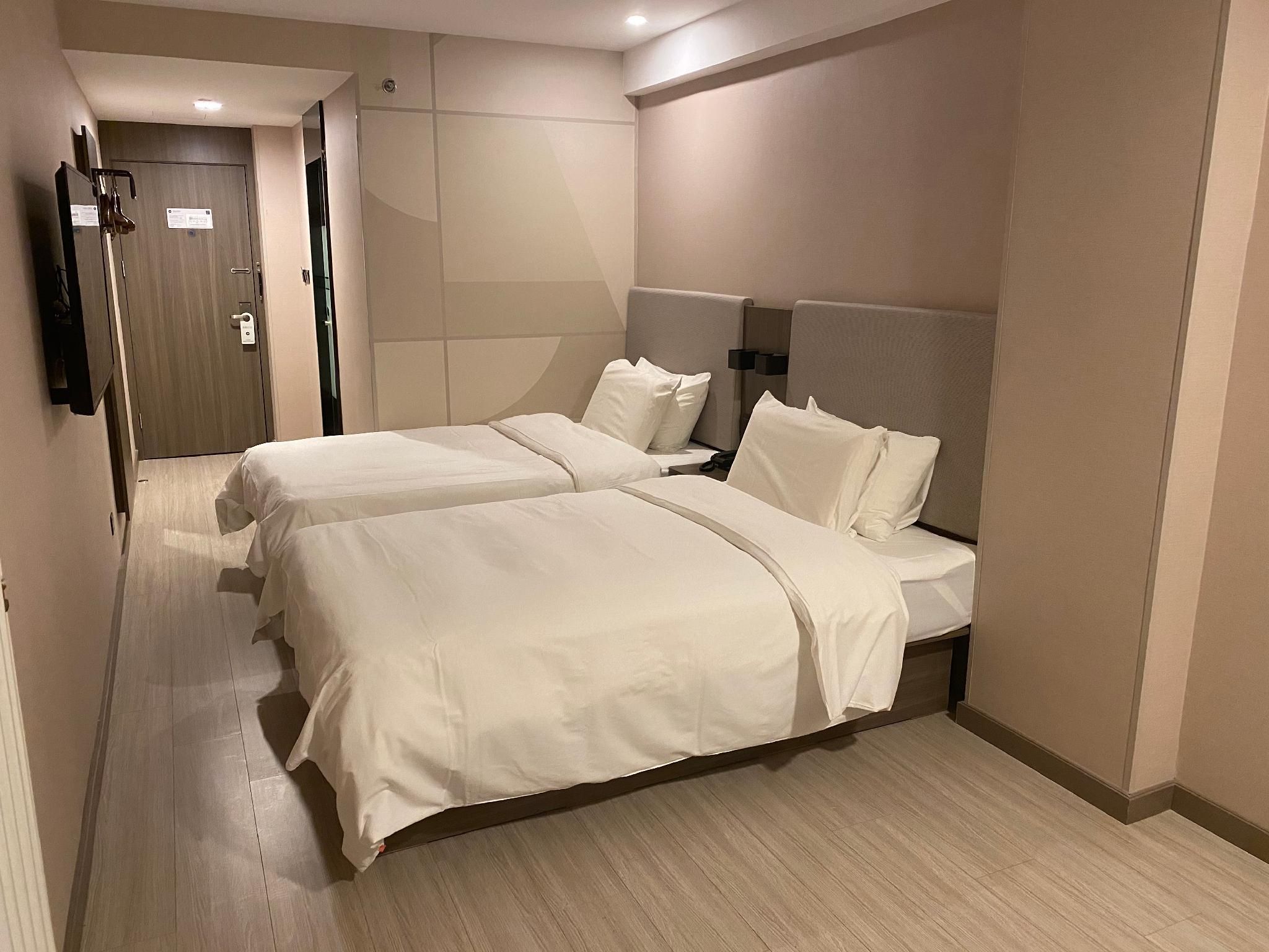 Huazhu - Twin Room