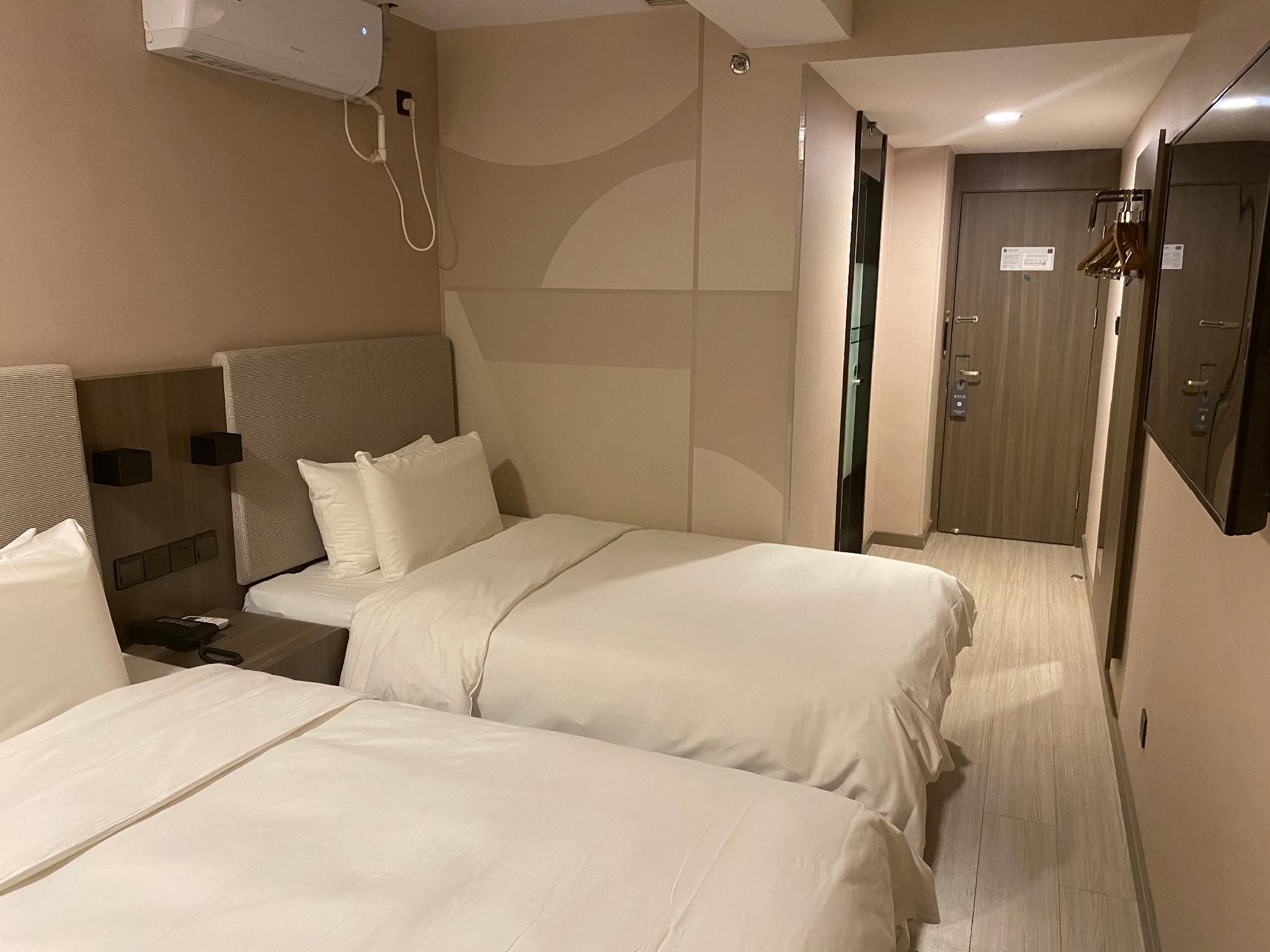 Huazhu - Twin Room A