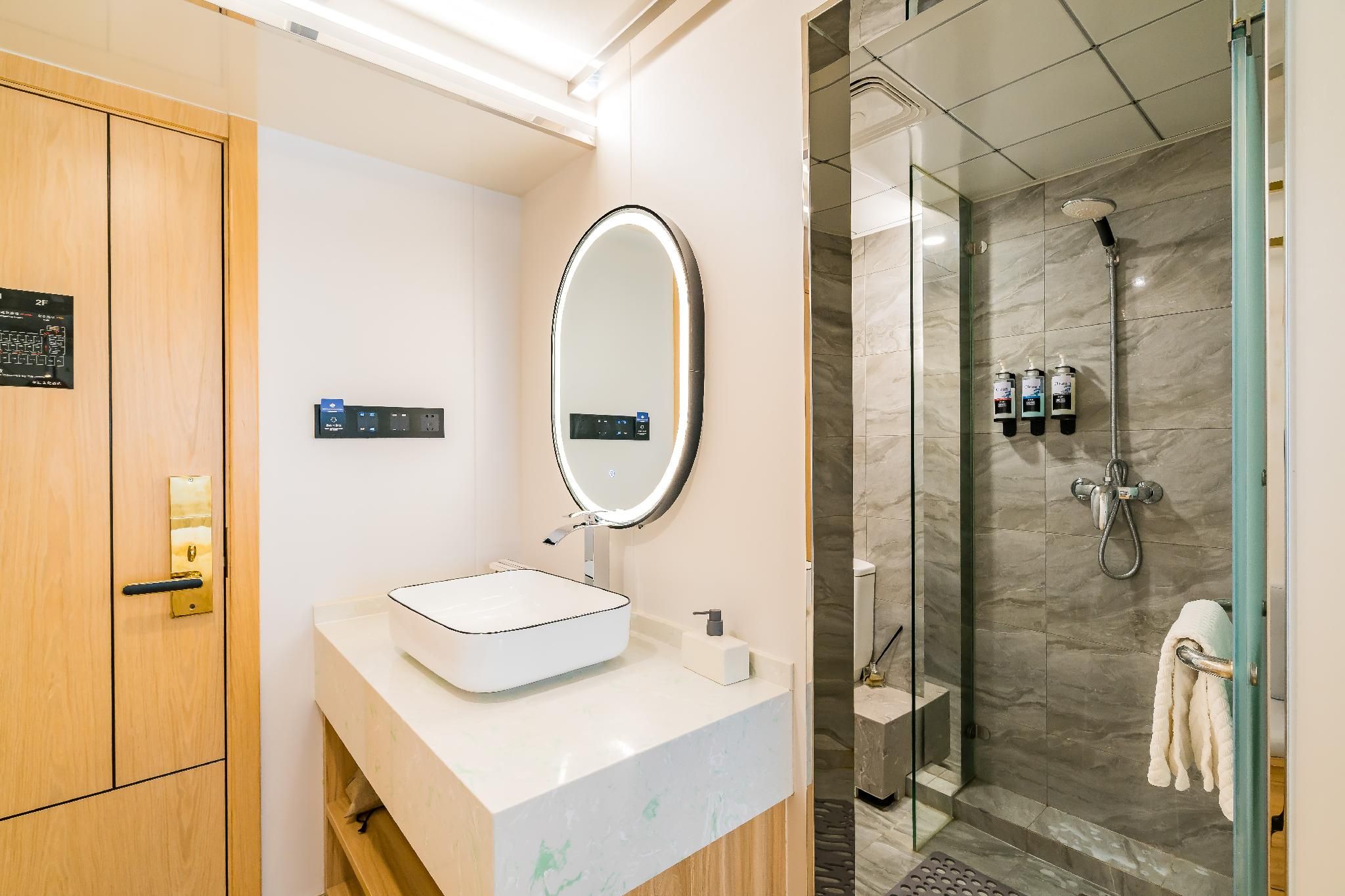 Dossen - Business Twin Room