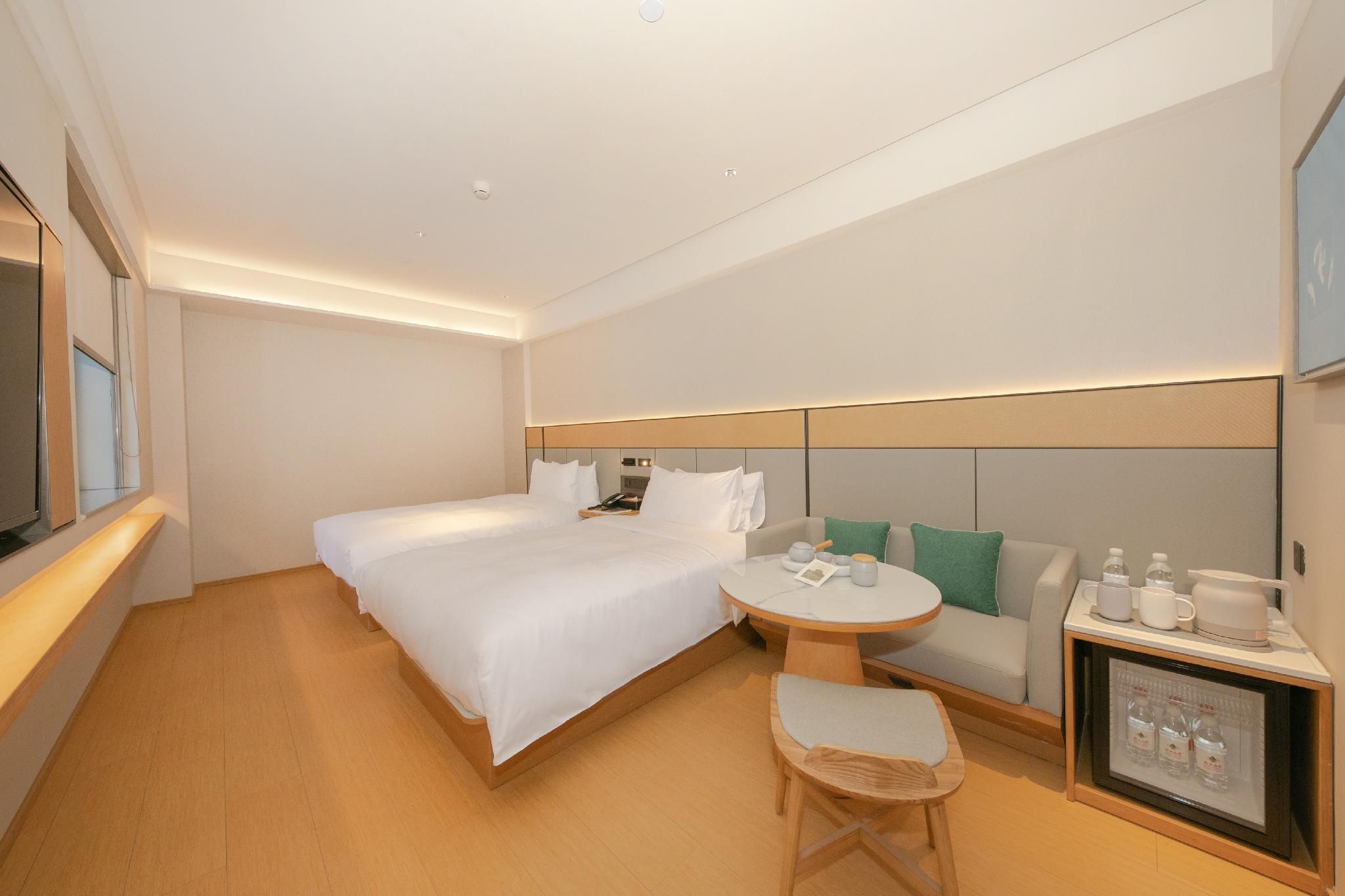 26881369_210813152900104955870