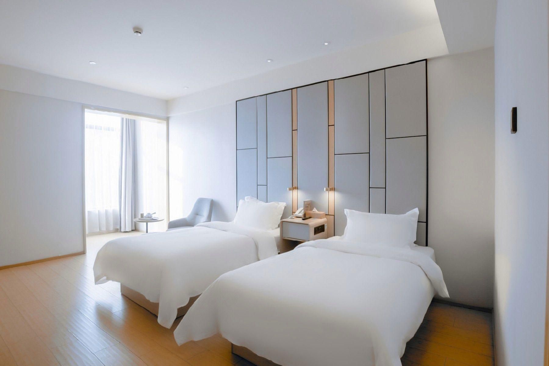 Business Twin Room