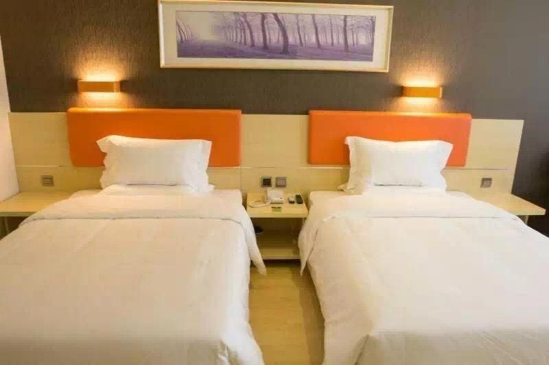 Premium Deluxe Twin Room