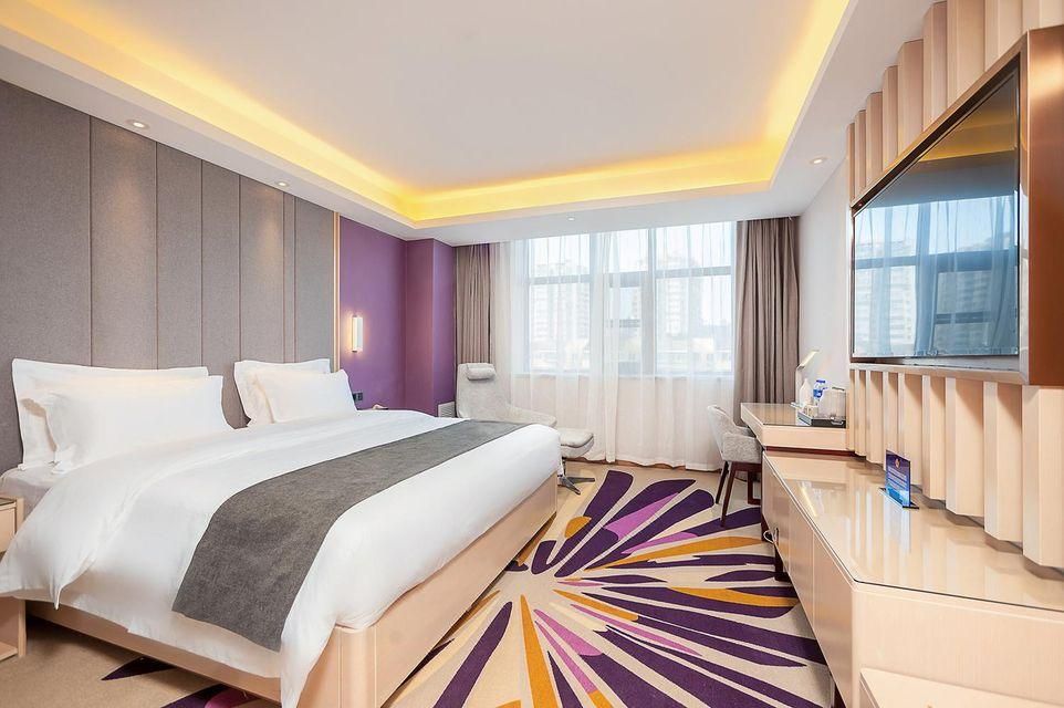 WH - Deluxe Bed Room