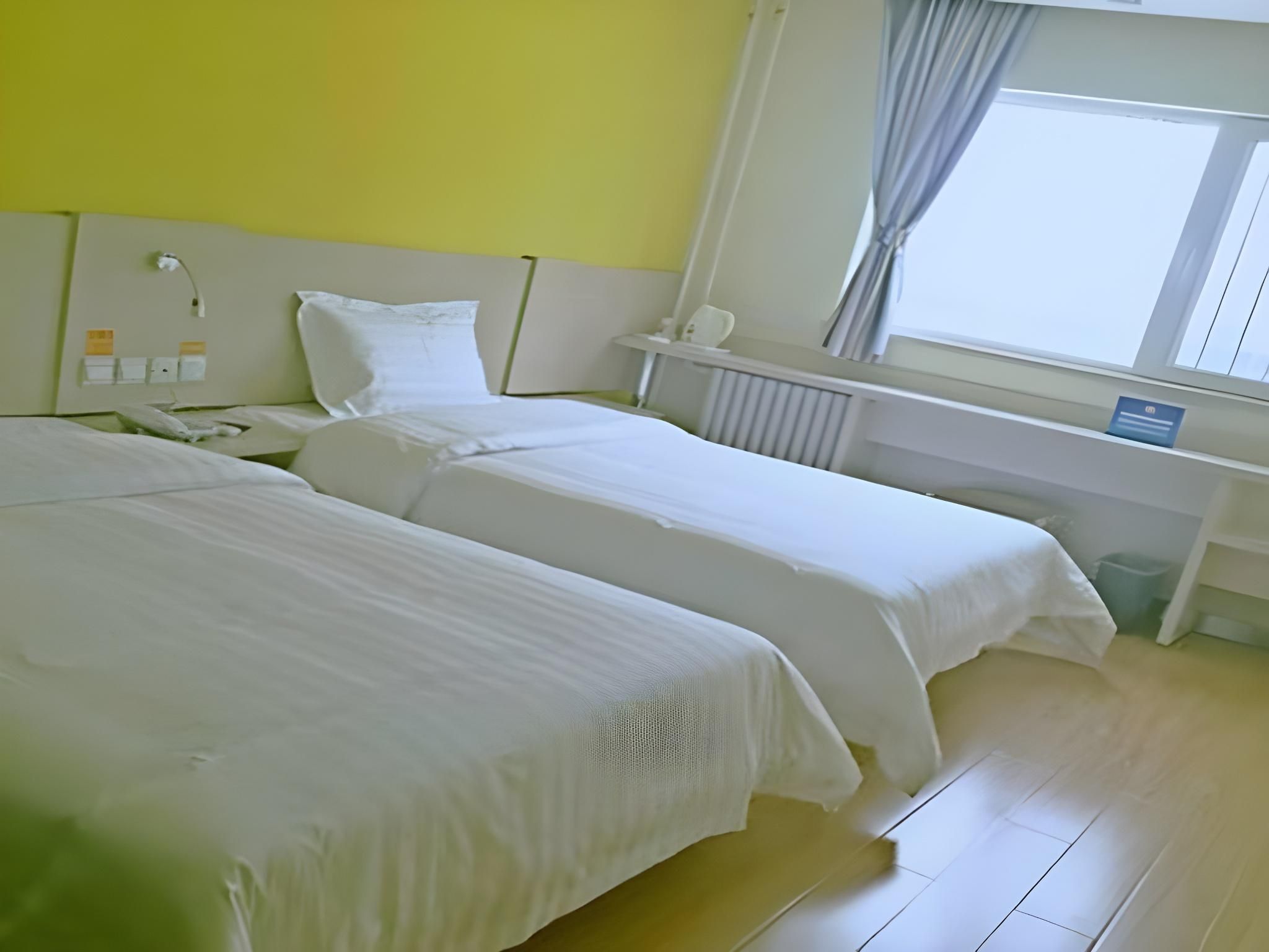 7 Days - Zizhu Twin Room