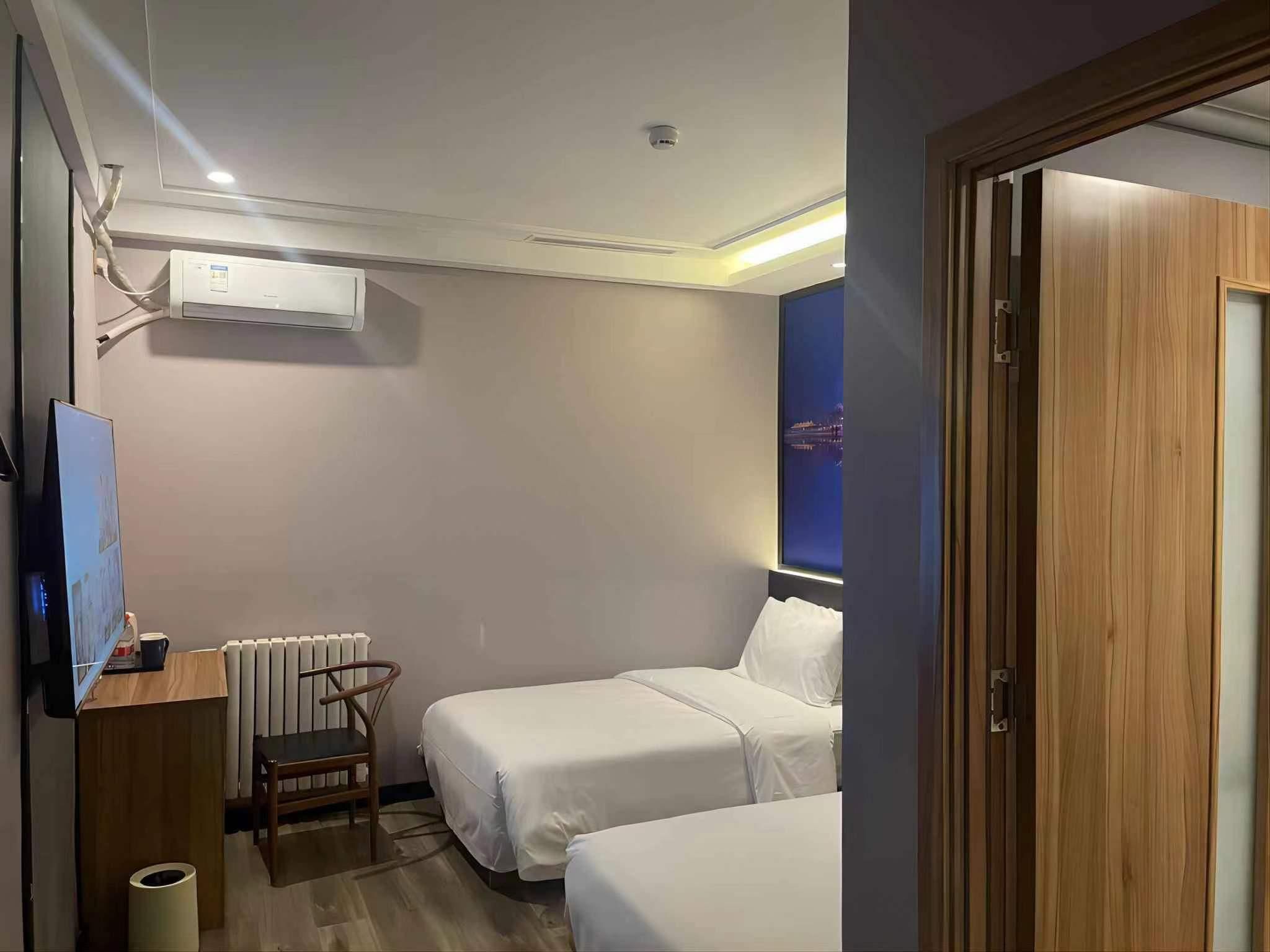 Marsden Twin Room