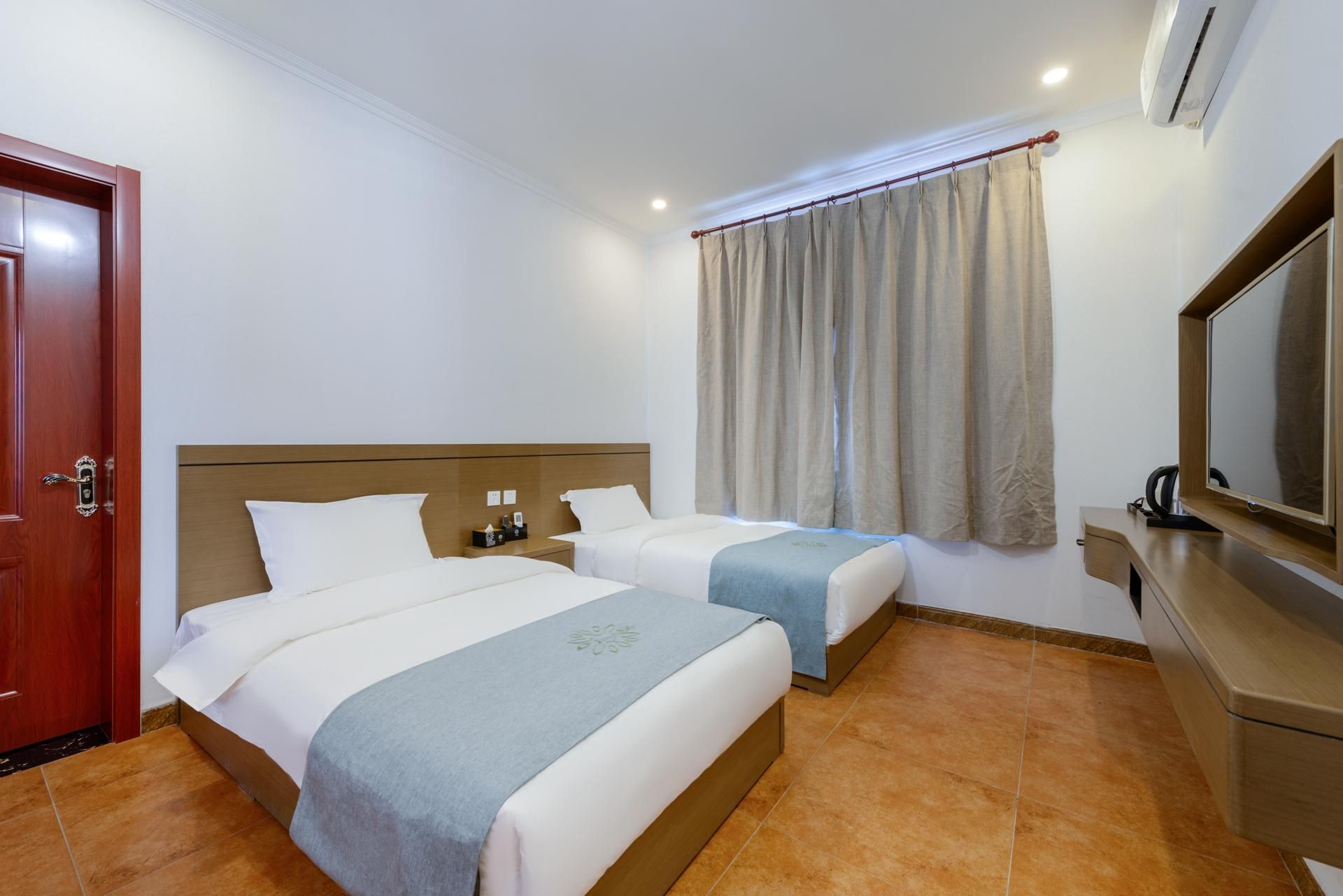 Entire Building for Rent