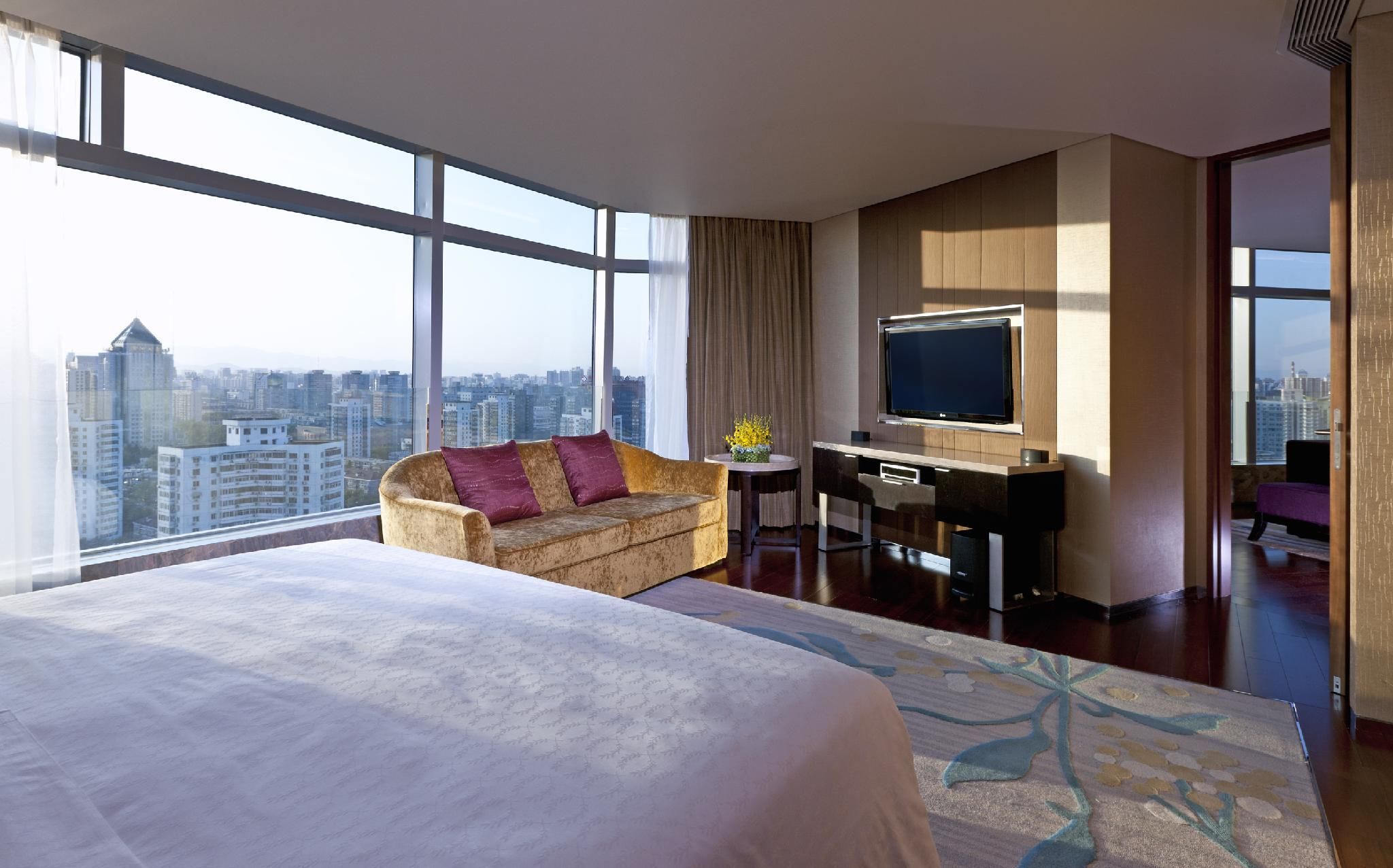 Club Lounge Access, 1 Bedroom Executive Suite, 1 King, City View