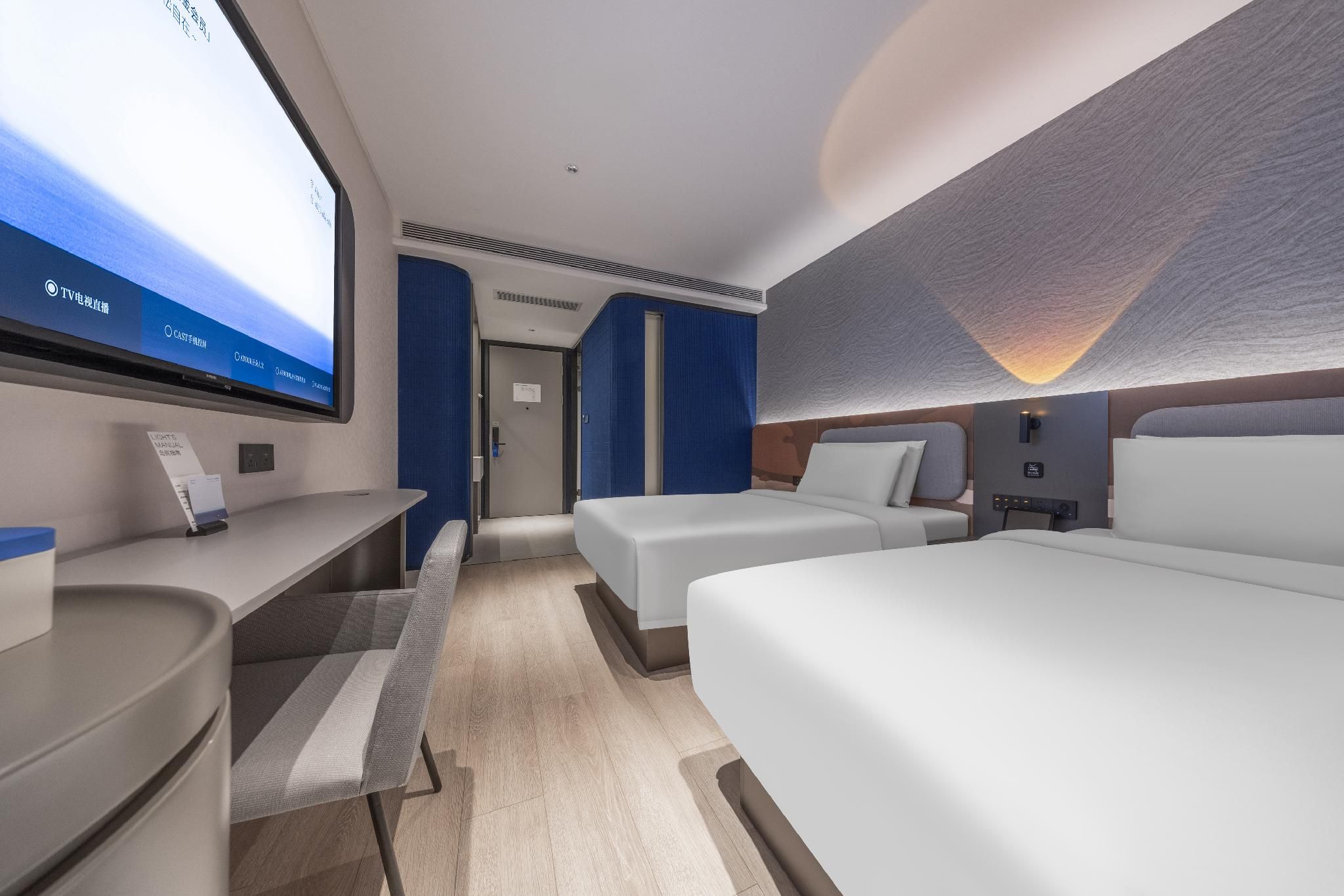 Standard Twin Bed Room