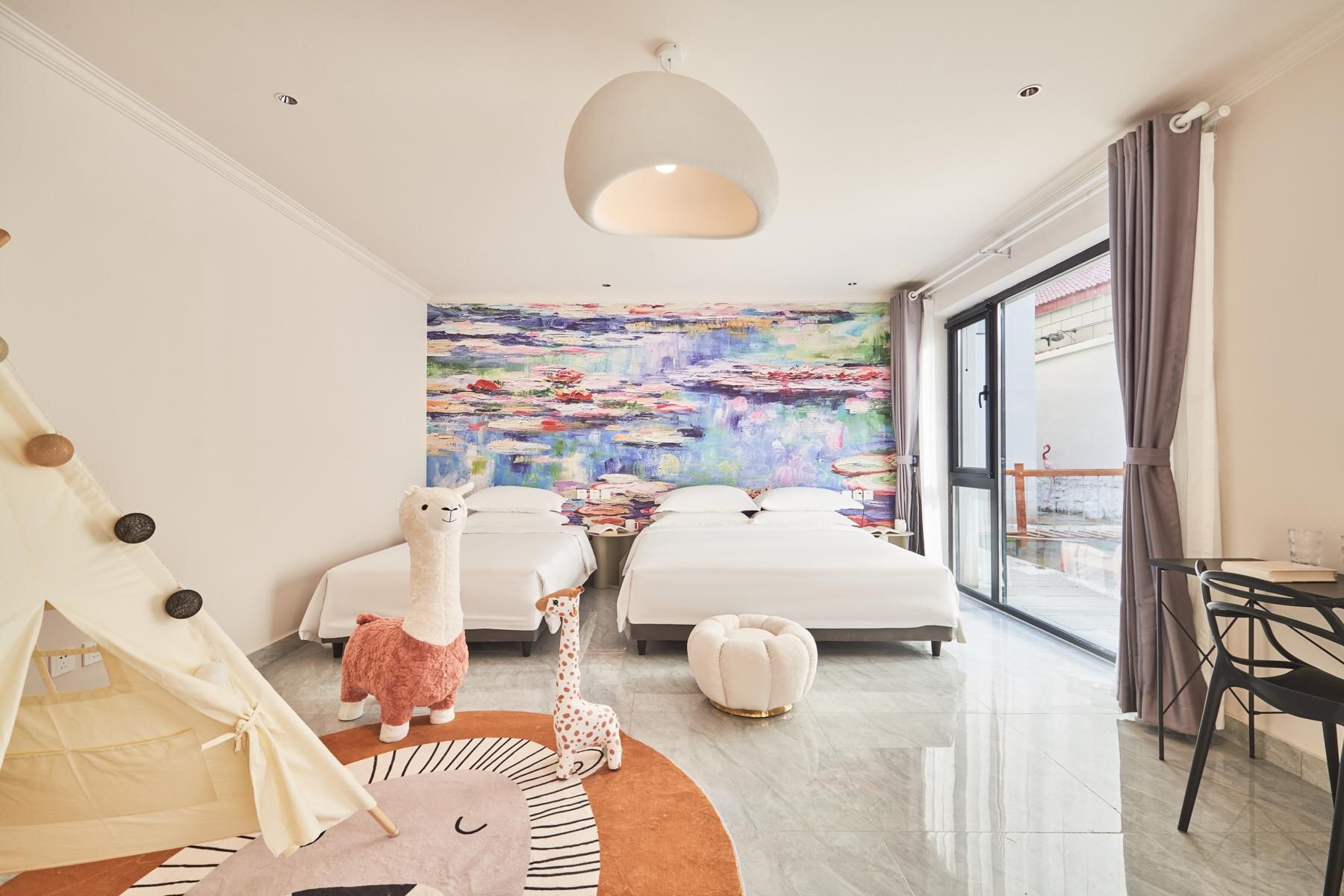 Family Guestroom